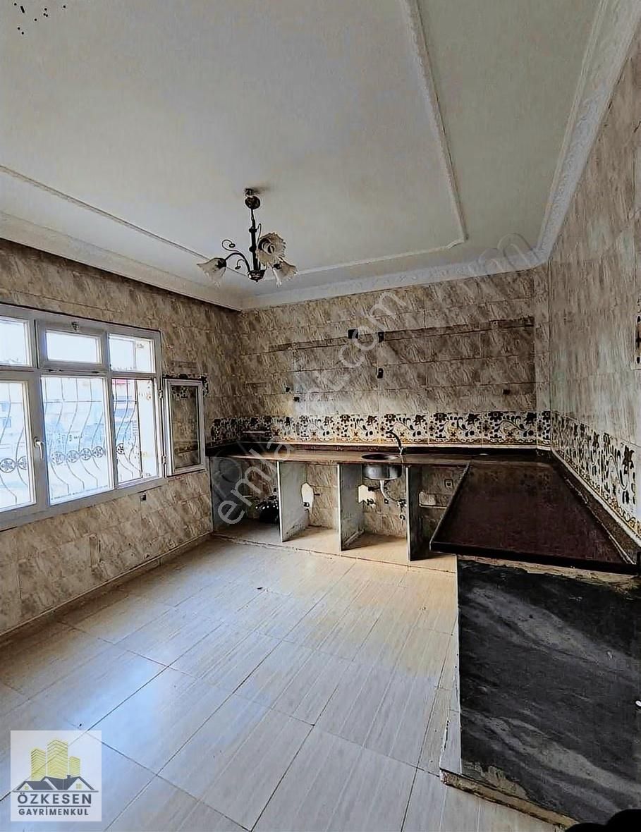 Taşlıca Mah. Merkez Köşe Parsel 170m² Müstakil Ev Altı Dükkan - Görsel 6