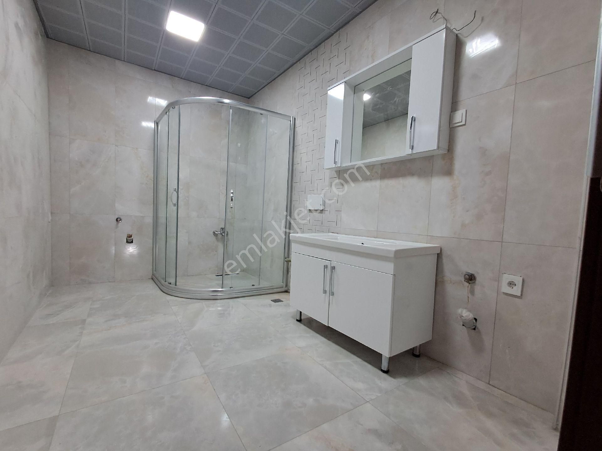 Sokullu Cadde Yakın Ön Cephe Bağımsız Salon 3+1 Kiralık Daire - Görsel 27