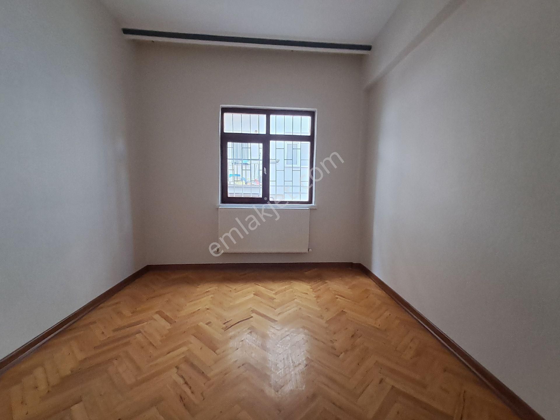 Sokullu Cadde Yakın Ön Cephe Bağımsız Salon 3+1 Kiralık Daire - Görsel 30