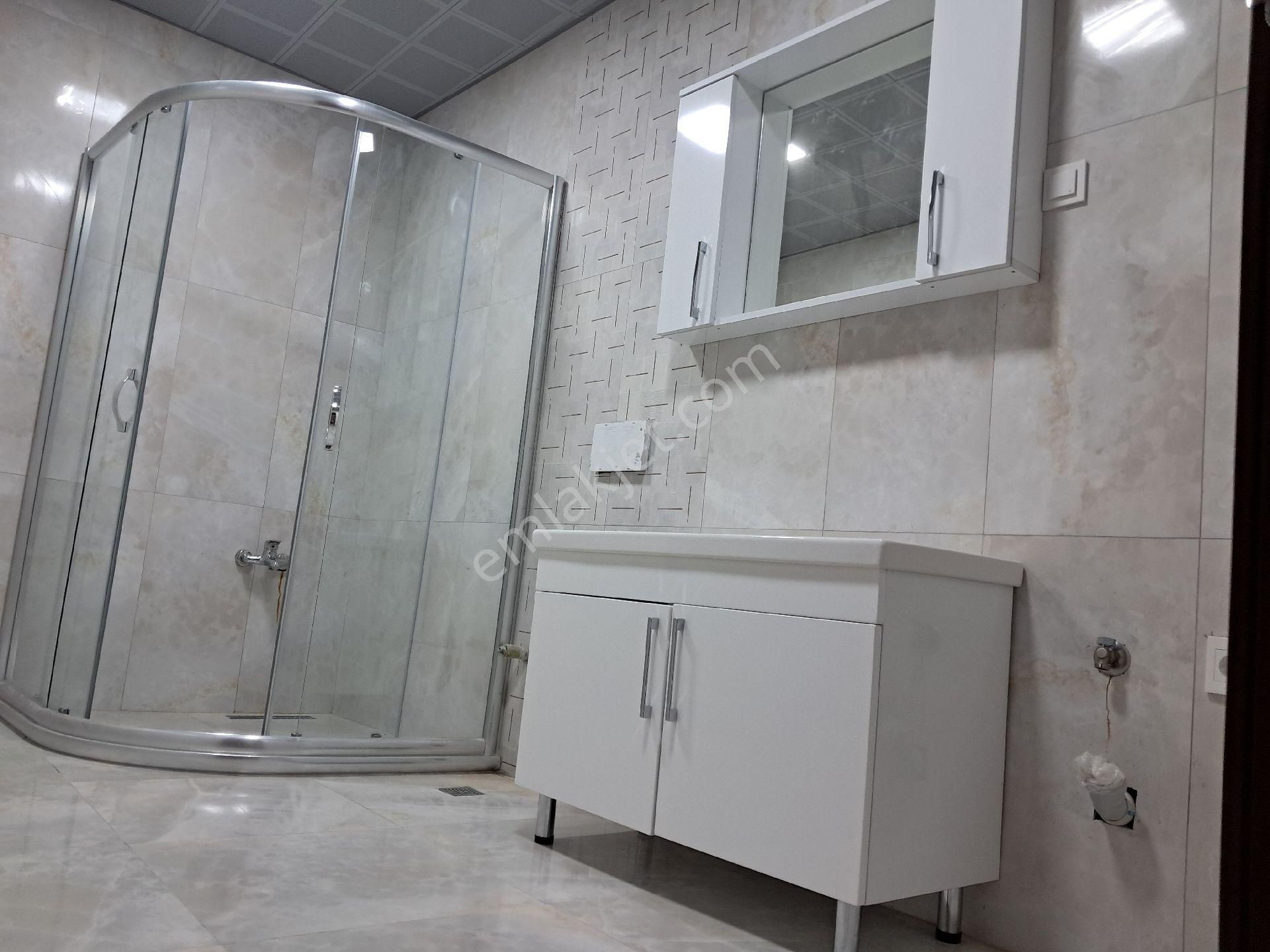 Sokullu Cadde Yakın Ön Cephe Bağımsız Salon 3+1 Kiralık Daire - Görsel 24