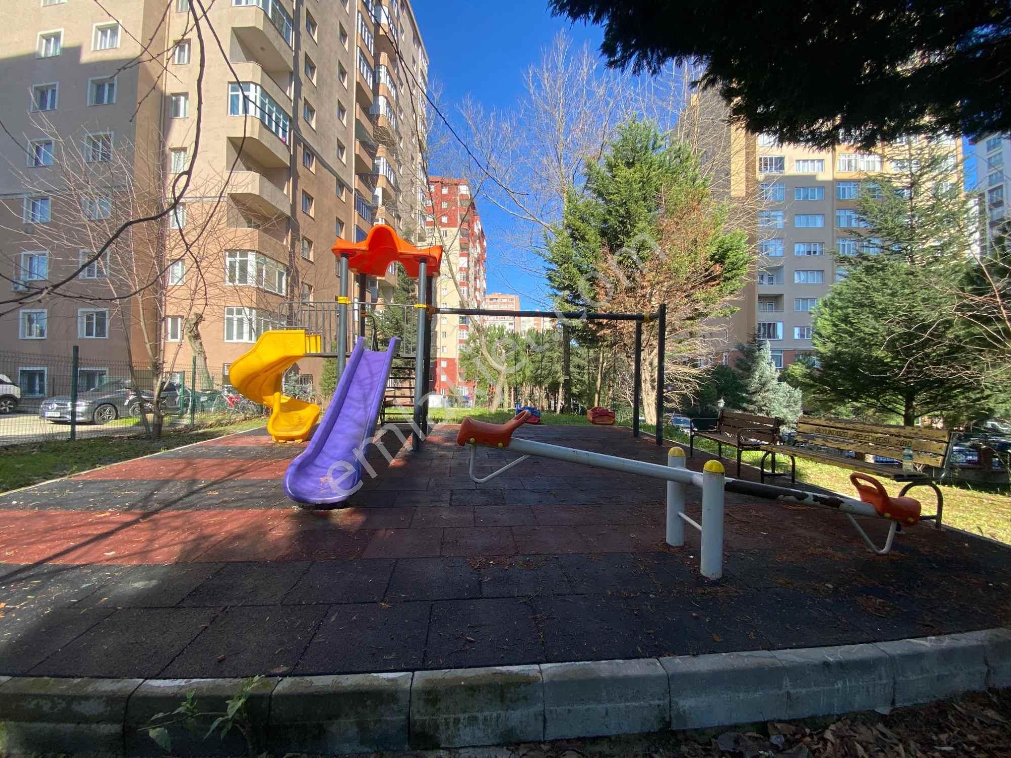 Beylikdüzü Barış Mah Genç Dermancılar Sitesi 3+1 Satılık Daire - Görsel 22