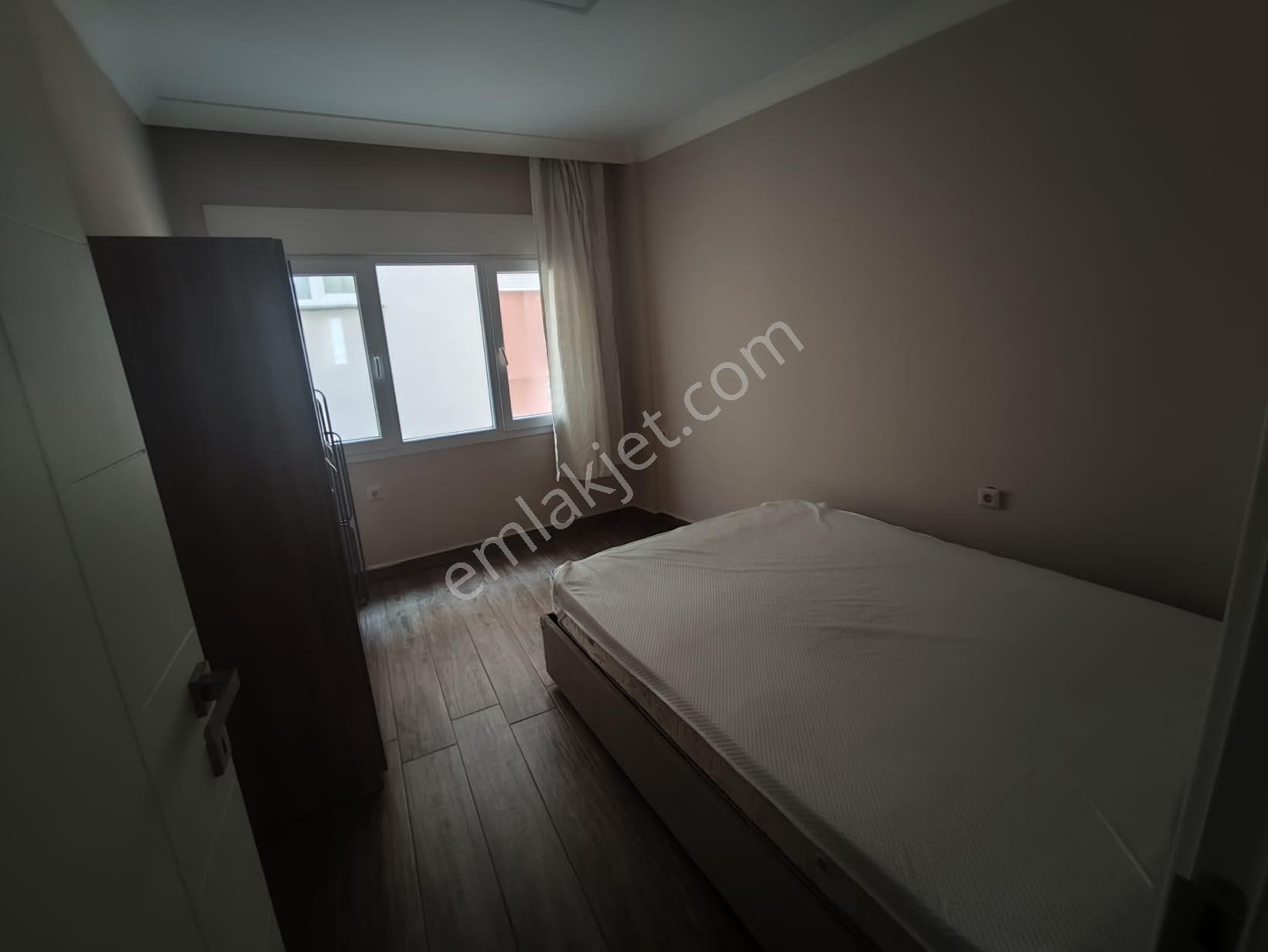 Askerlik Şubesi Karşısı 1+1 Eşyalı Satılık Daire - Görsel 6