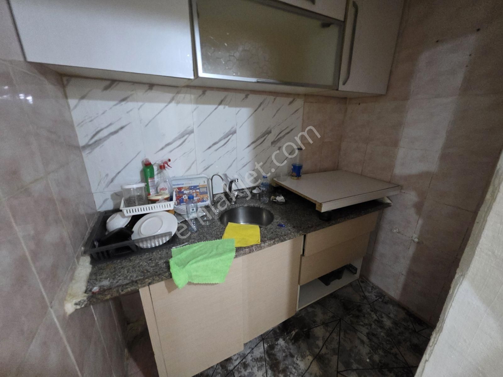 Mehmet Akifte Satılık 1+1 Bahçe Kat - Görsel 8