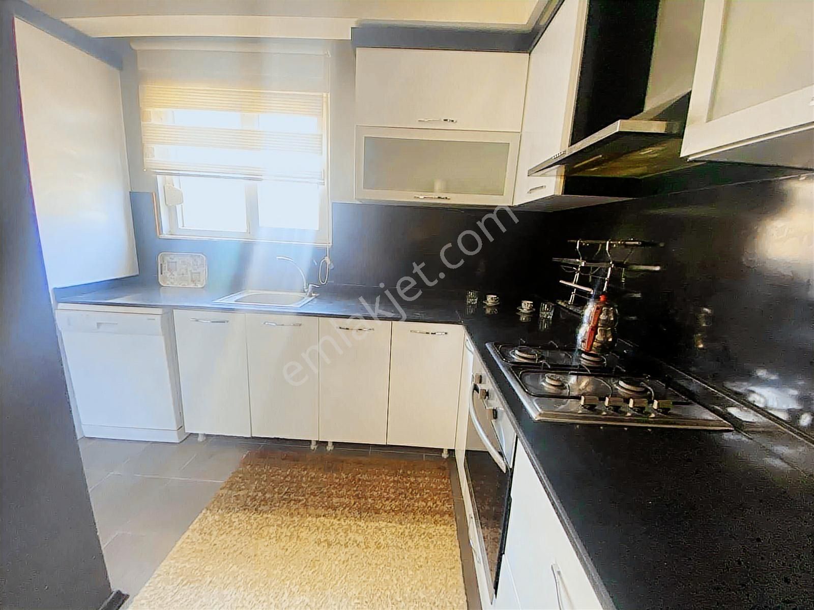 Rauf Denktaş Cad. Yakını Arakat 1+1 Eşyalı Daire - Görsel 16