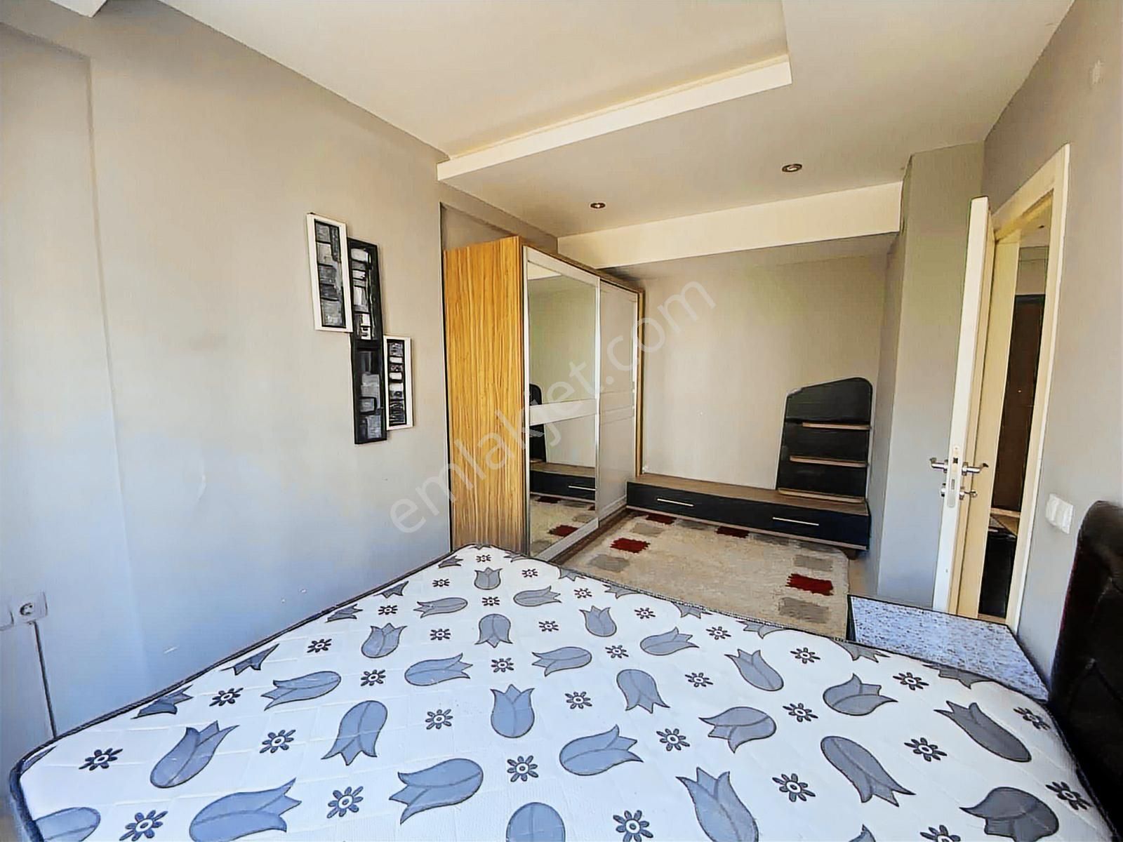 Rauf Denktaş Cad. Yakını Arakat 1+1 Eşyalı Daire - Görsel 12