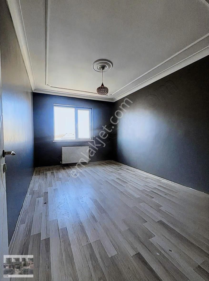 Feridunçelik 4. Caddede 1.kat 3+1 Full Yapılı Satılık Daire - Görsel 21