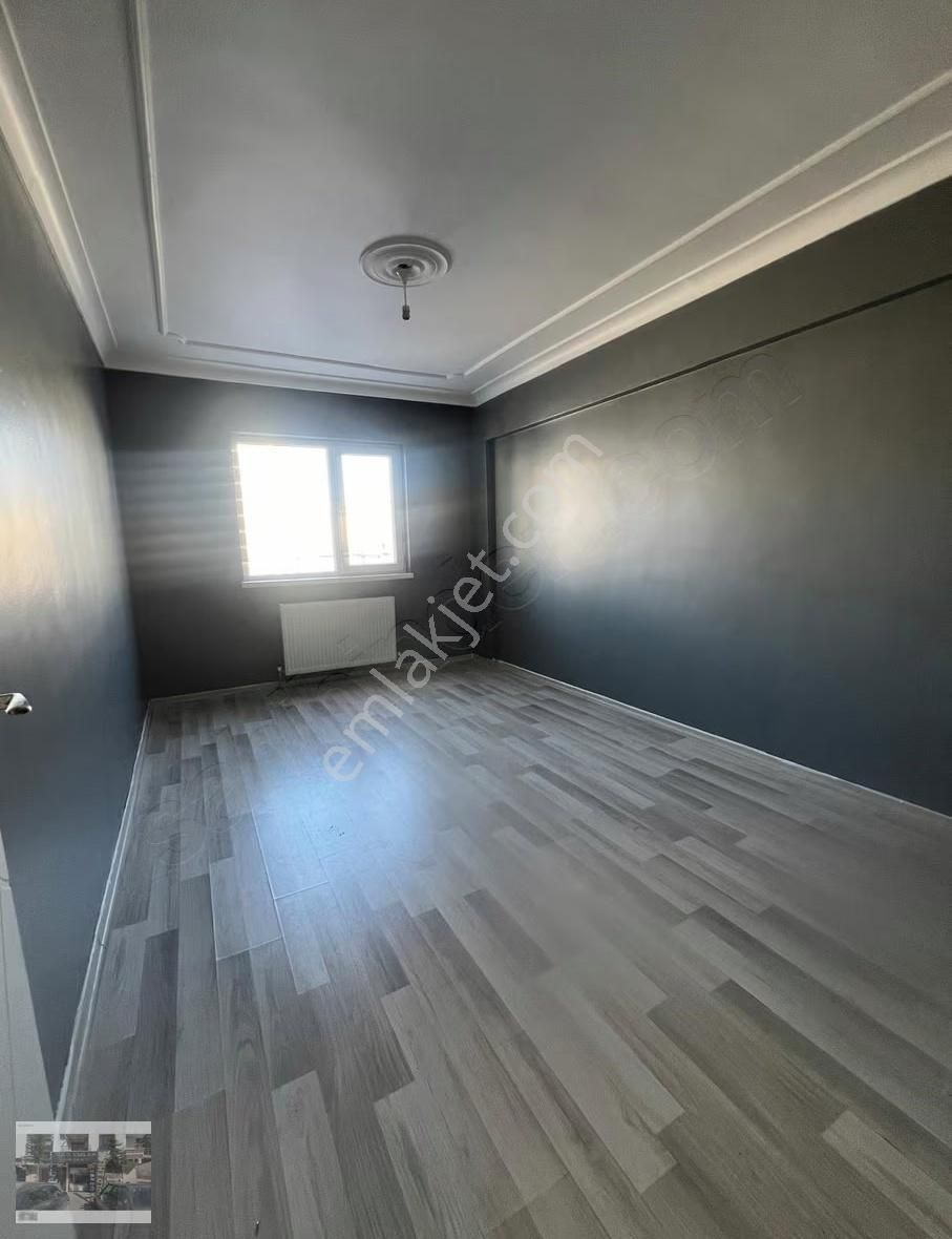 Feridunçelik 4. Caddede 1.kat 3+1 Full Yapılı Satılık Daire - Görsel 17