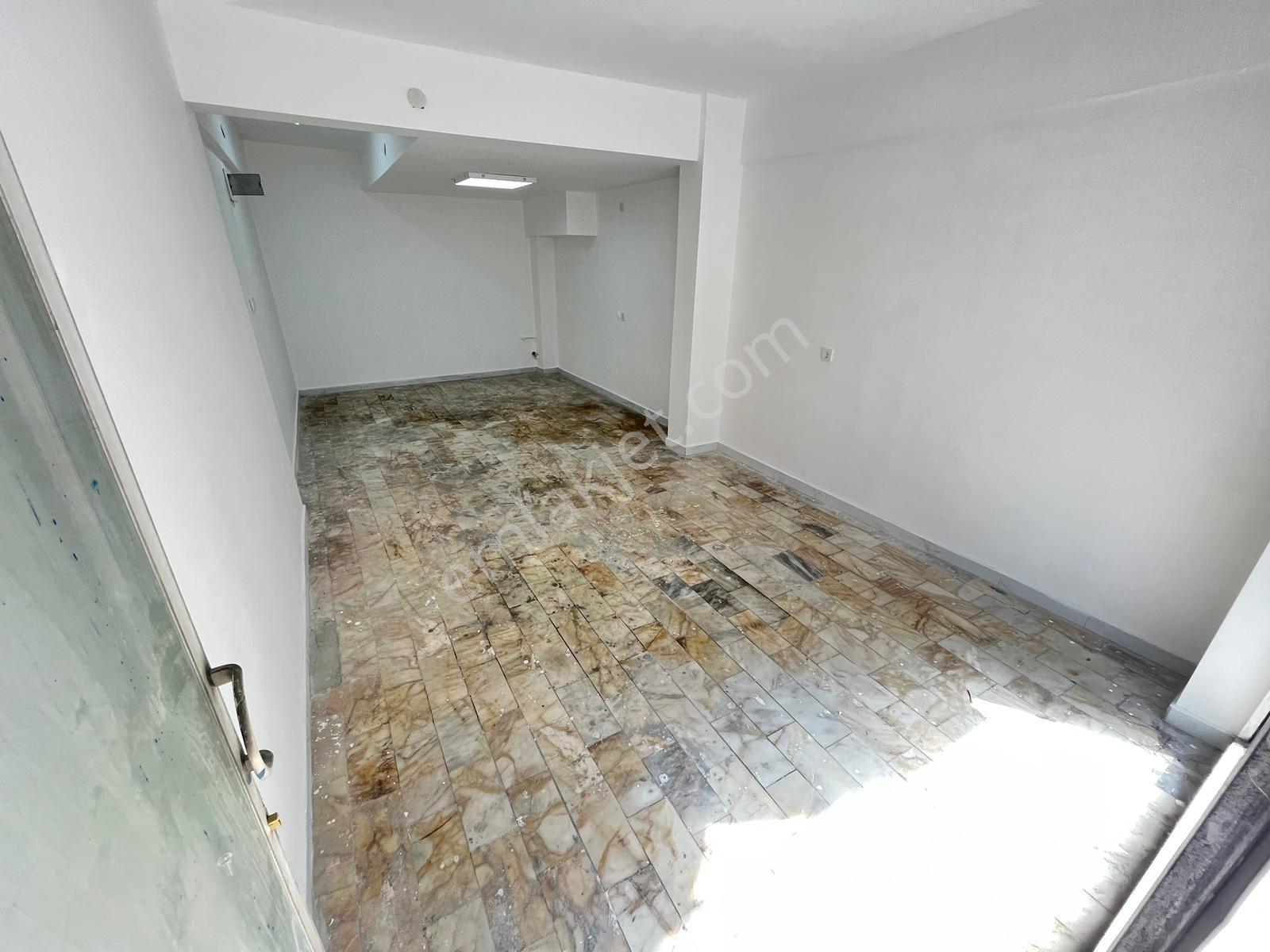 Aydın İnş. Cebeci Mh. 120m2 3 Adet Köşe Başı Düz Giriş Dükkan - Görsel 33
