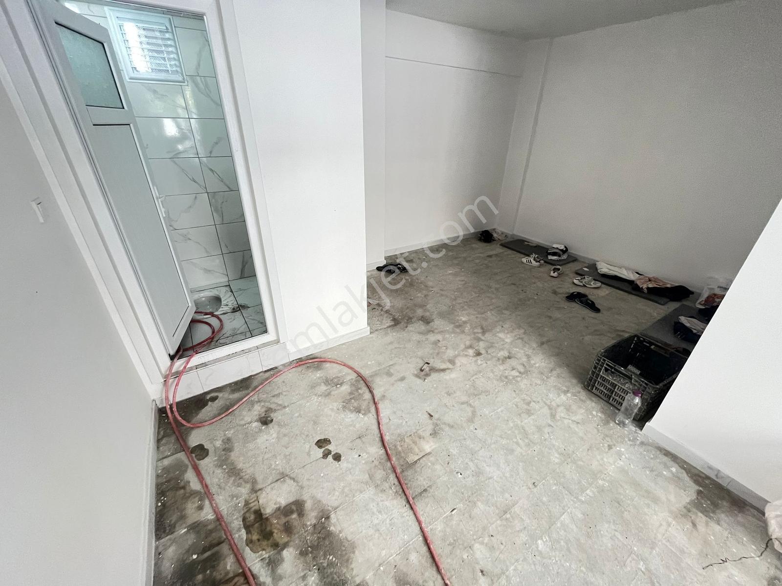 Aydın İnş. Cebeci Mh. 120m2 3 Adet Köşe Başı Düz Giriş Dükkan - Görsel 24