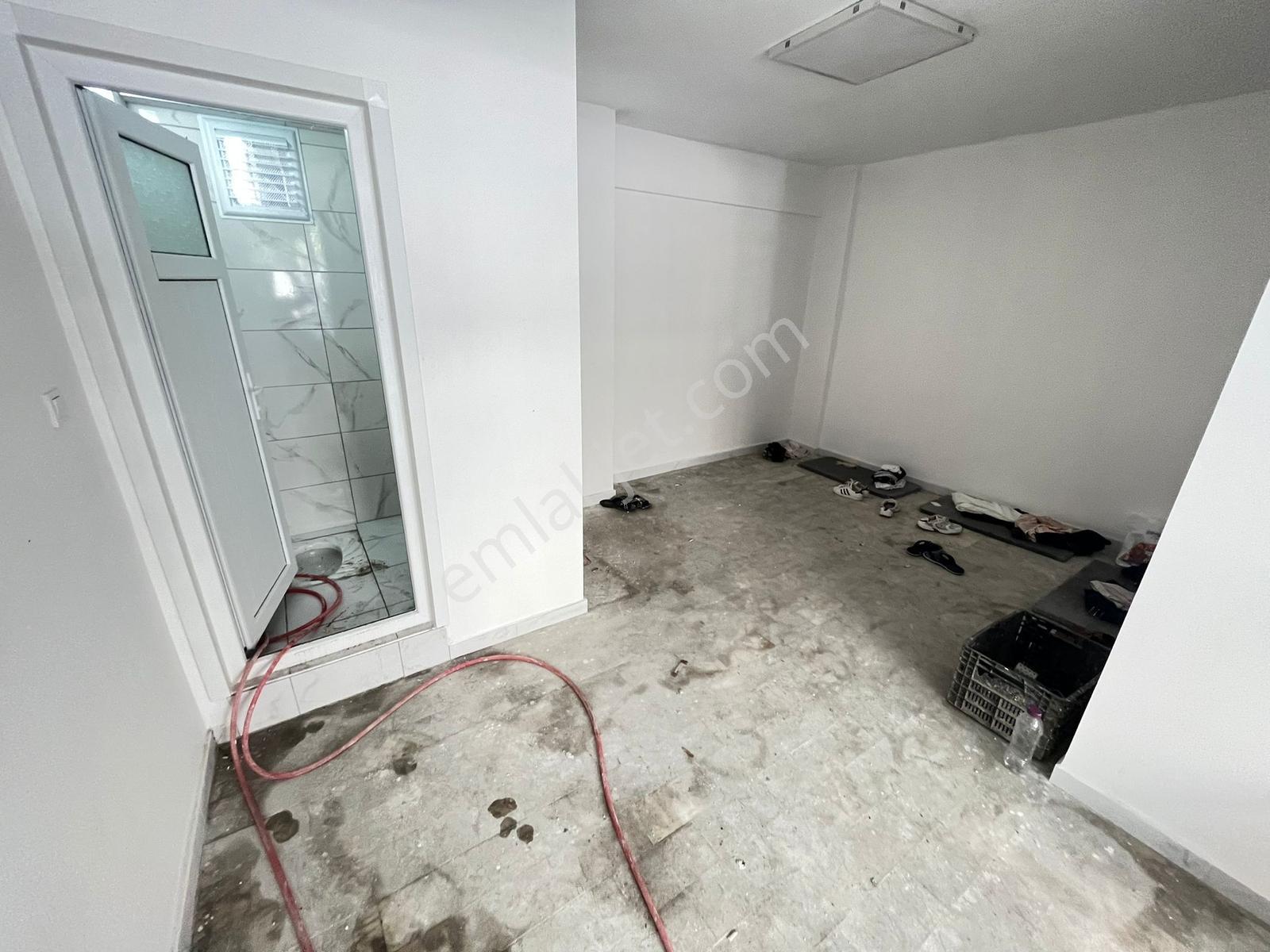 Aydın İnş. Cebeci Mh. 120m2 3 Adet Köşe Başı Düz Giriş Dükkan - Görsel 25