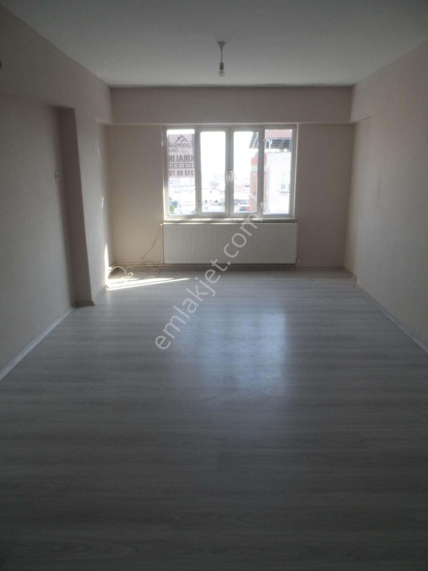 Nazilli Ege Emlak Ofisinden Yeni Mah. Doğalgaz Kombili Asansörlü Kiralık Daire - Görsel 12