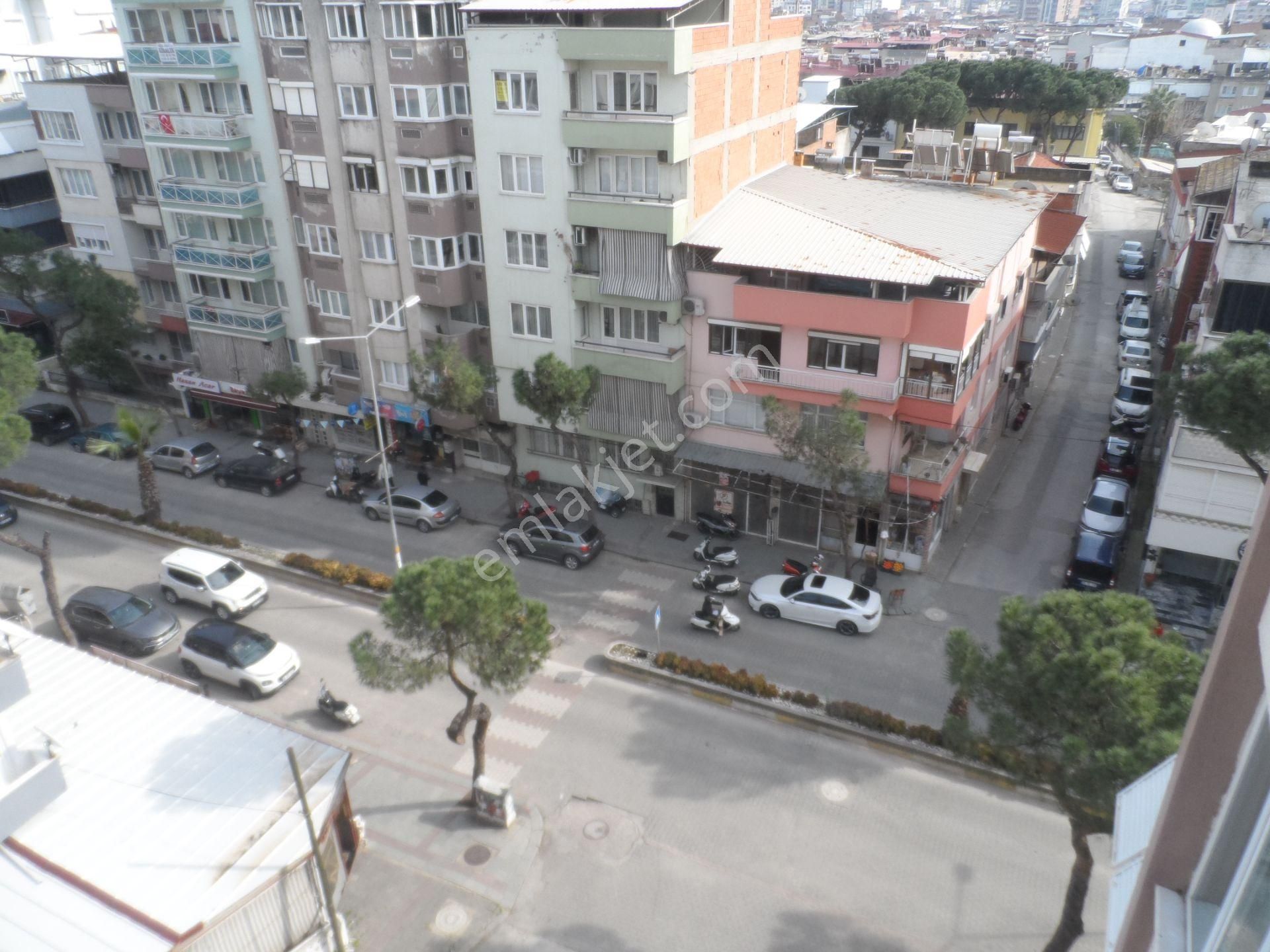 Nazilli Ege Emlak Ofisinden Yeni Mah. Doğalgaz Kombili Asansörlü Kiralık Daire - Görsel 31