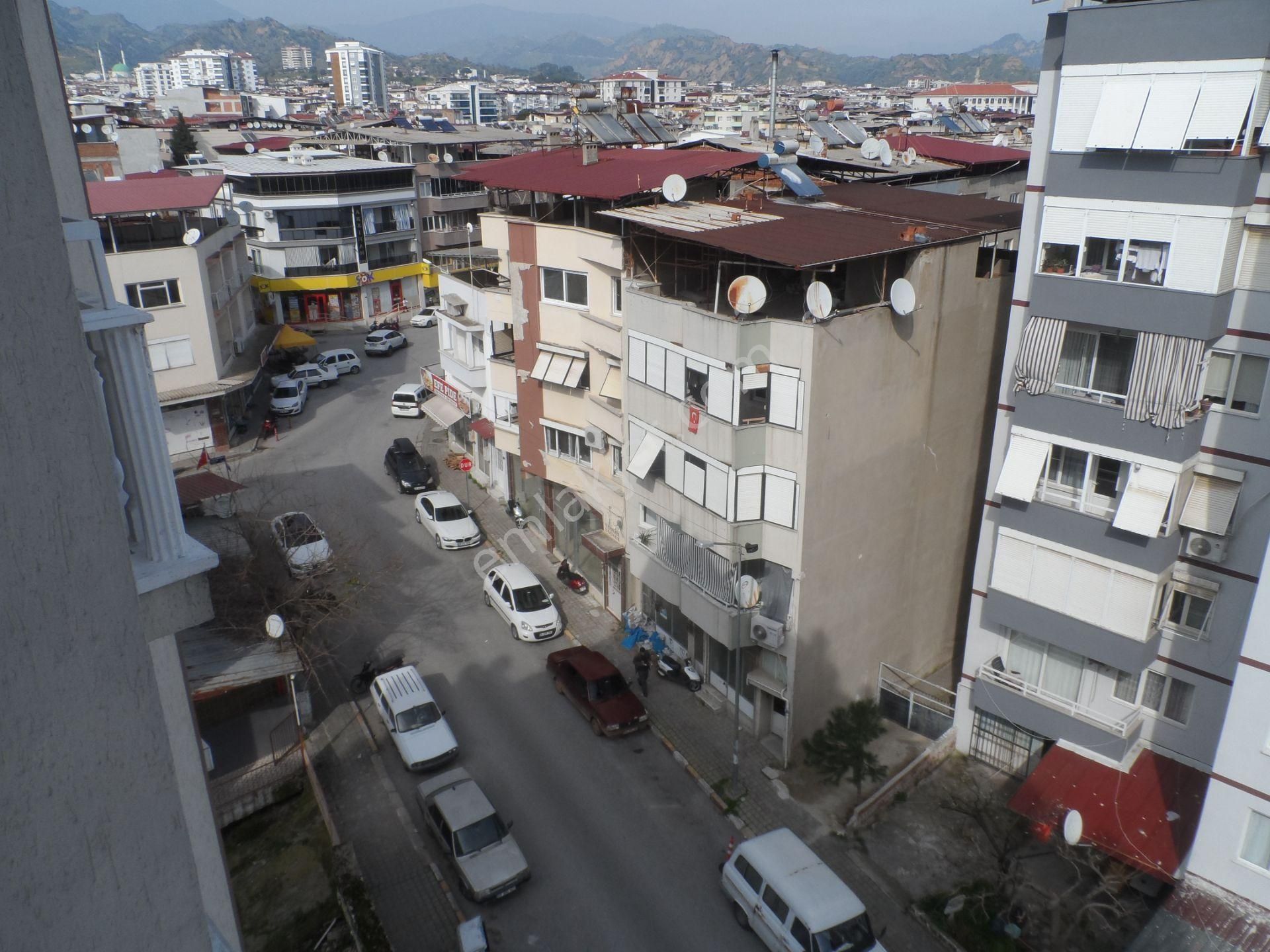 Nazilli Ege Emlak Ofisinden Yeni Mah. Doğalgaz Kombili Asansörlü Kiralık Daire - Görsel 32