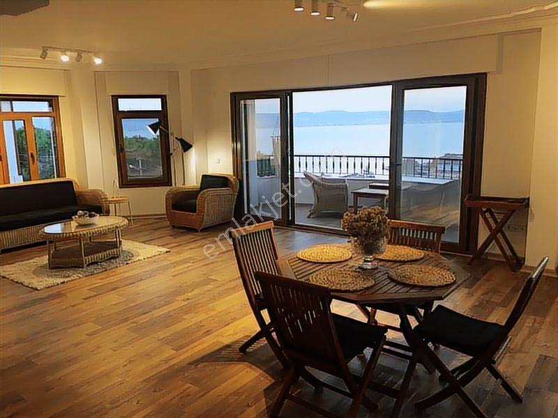 İzmir Çeşme Paşa Limanı Full Deniz Manzaralı Havuzlu Tek Villa - Görsel 21