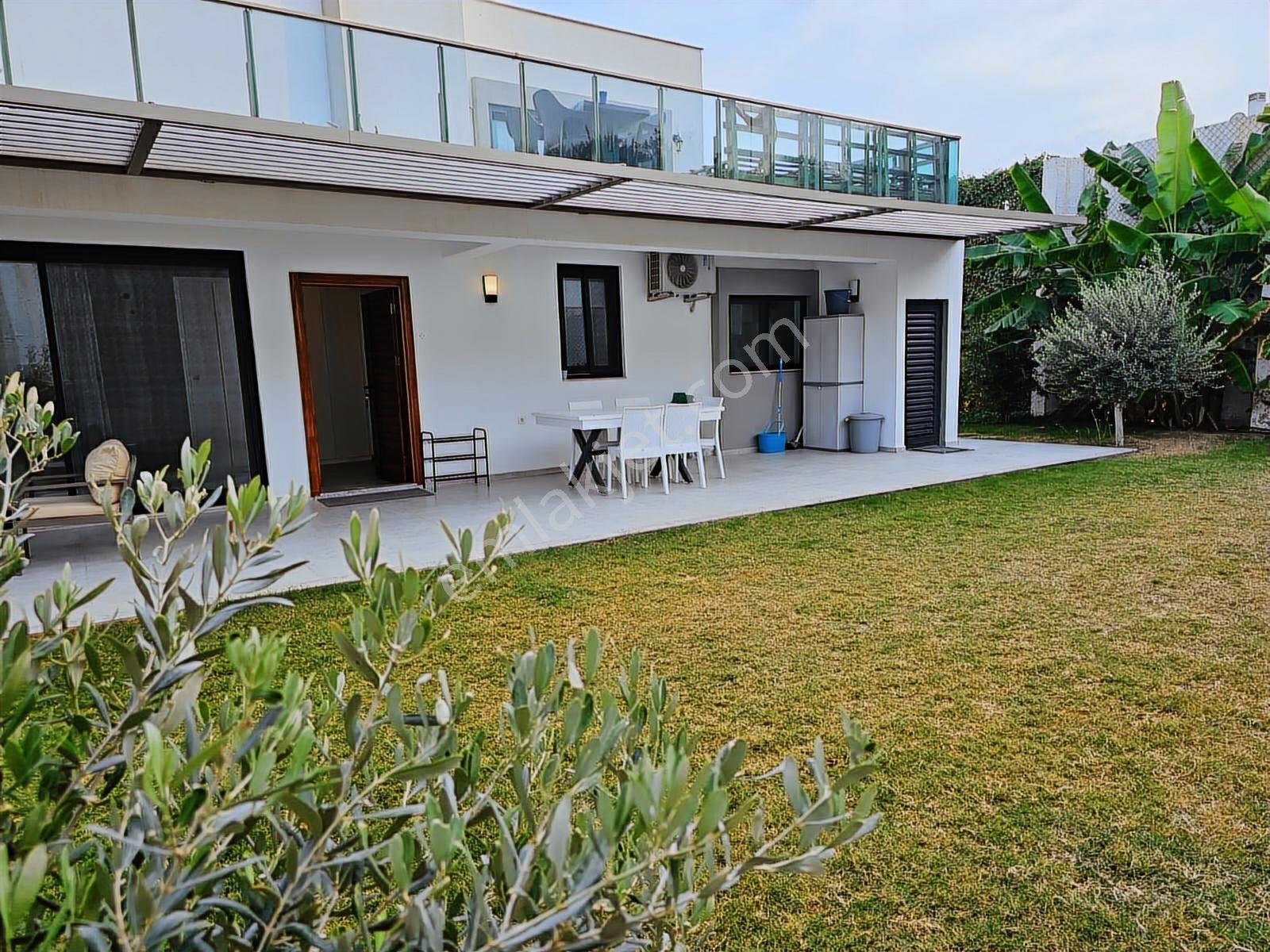 İzmir Çeşme Dalyan Havuzlu Sitede Özel Girişli Rezidans Daire - Görsel 34
