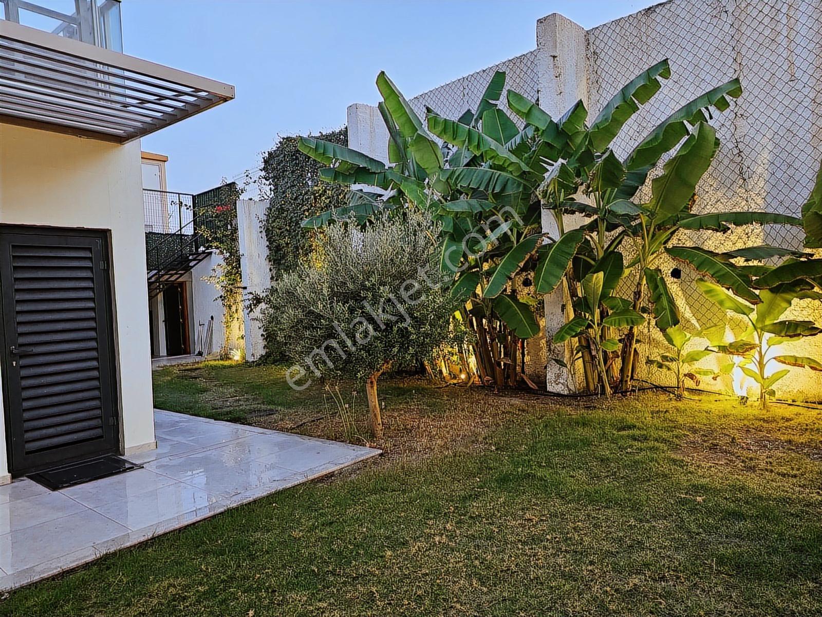 İzmir Çeşme Dalyan Havuzlu Sitede Özel Girişli Rezidans Daire - Görsel 11