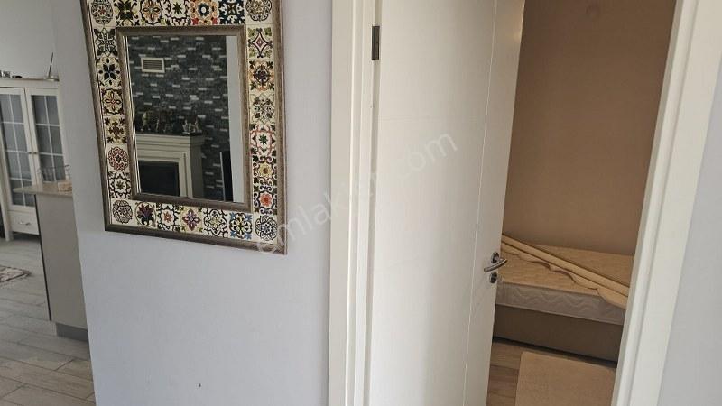 İzmir Çeşme Alaçatı Havuzlu Site İçinde 4+1 Lüks Satılık Villa - Görsel 24