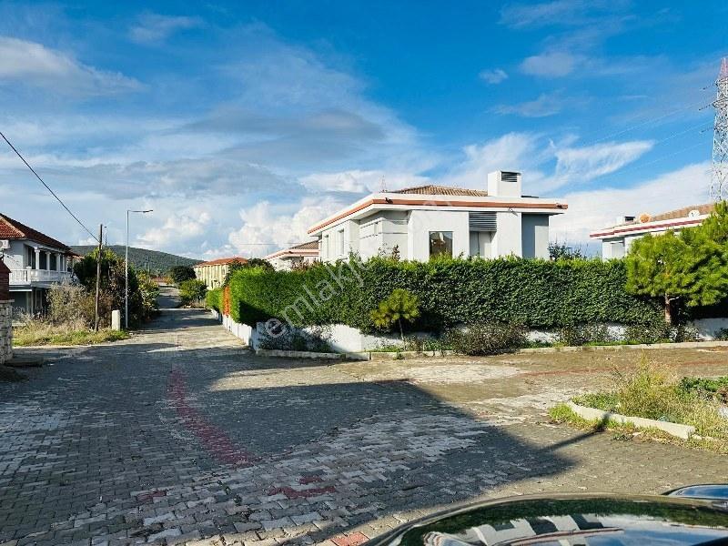 İzmir Çeşme Alaçatı Havuzlu Site İçinde 4+1 Lüks Satılık Villa - Görsel 14