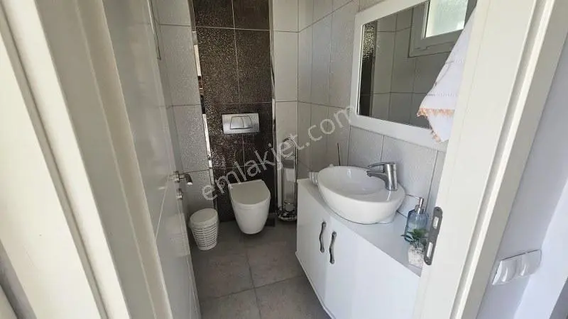 İzmir Çeşme Alaçatı Havuzlu Site İçinde 4+1 Lüks Satılık Villa - Görsel 18