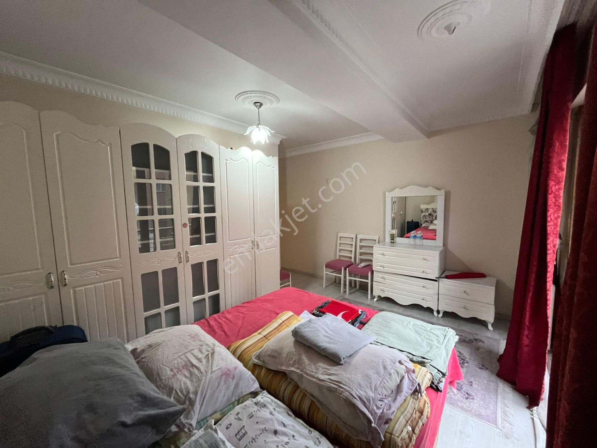 Remax'tan Mahmutbey Metronun Dibinde Kiralık 3+1 Eşyalı Daire - Görsel 5