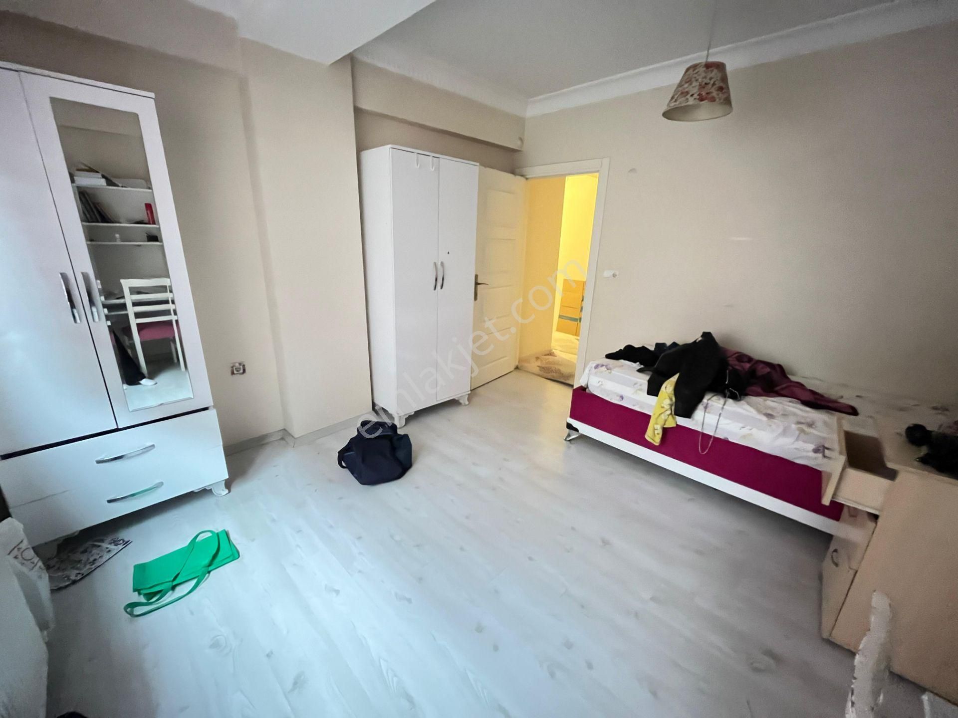 Remax'tan Mahmutbey Metronun Dibinde Kiralık 3+1 Eşyalı Daire - Görsel 10