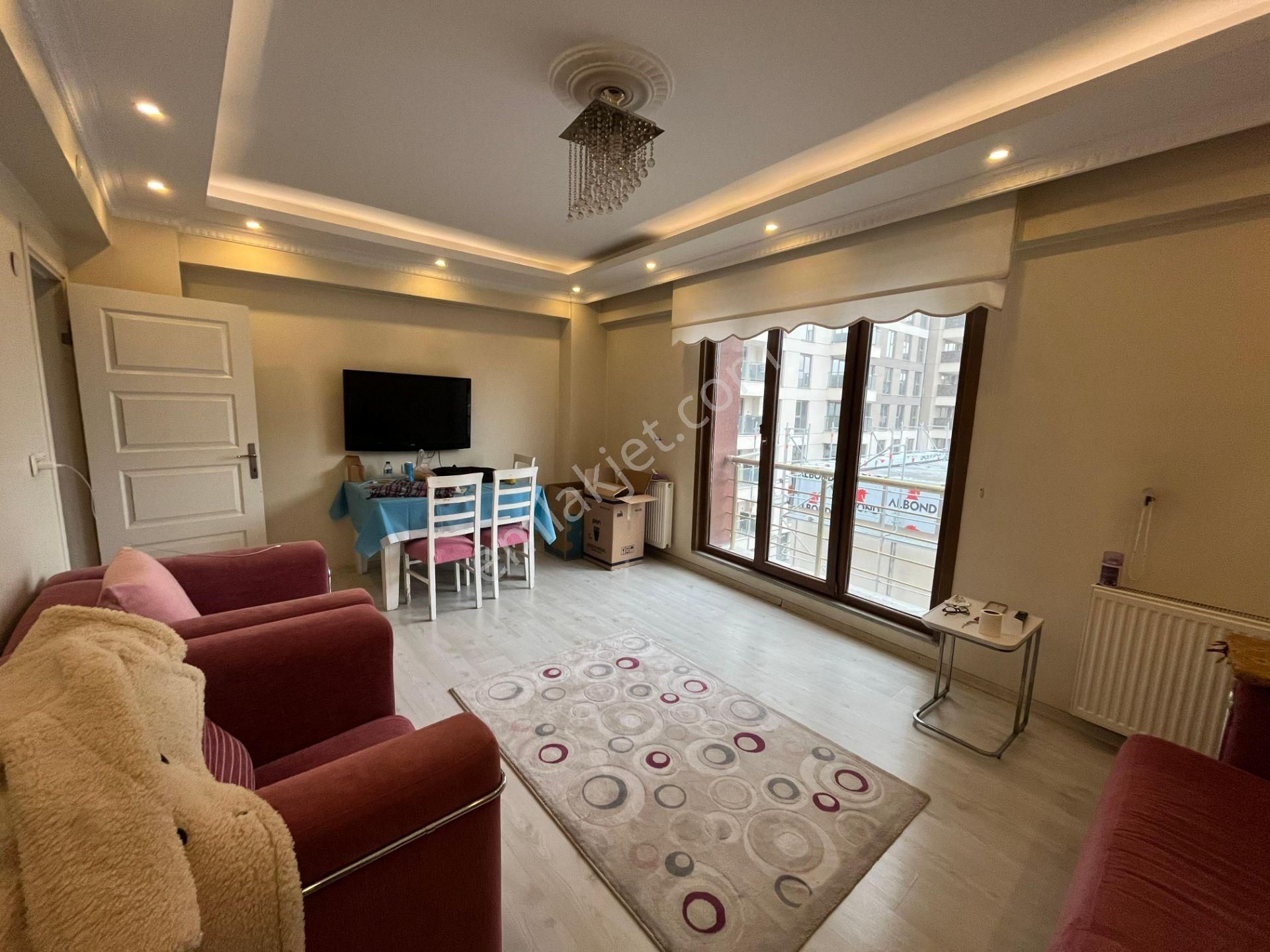 Remax'tan Mahmutbey Metronun Dibinde Kiralık 3+1 Eşyalı Daire - Görsel 3