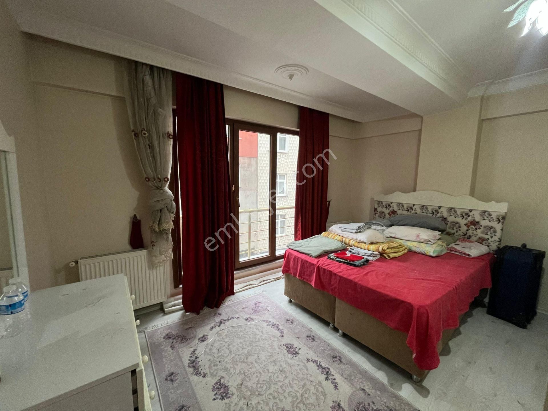 Remax'tan Mahmutbey Metronun Dibinde Kiralık 3+1 Eşyalı Daire - Görsel 4