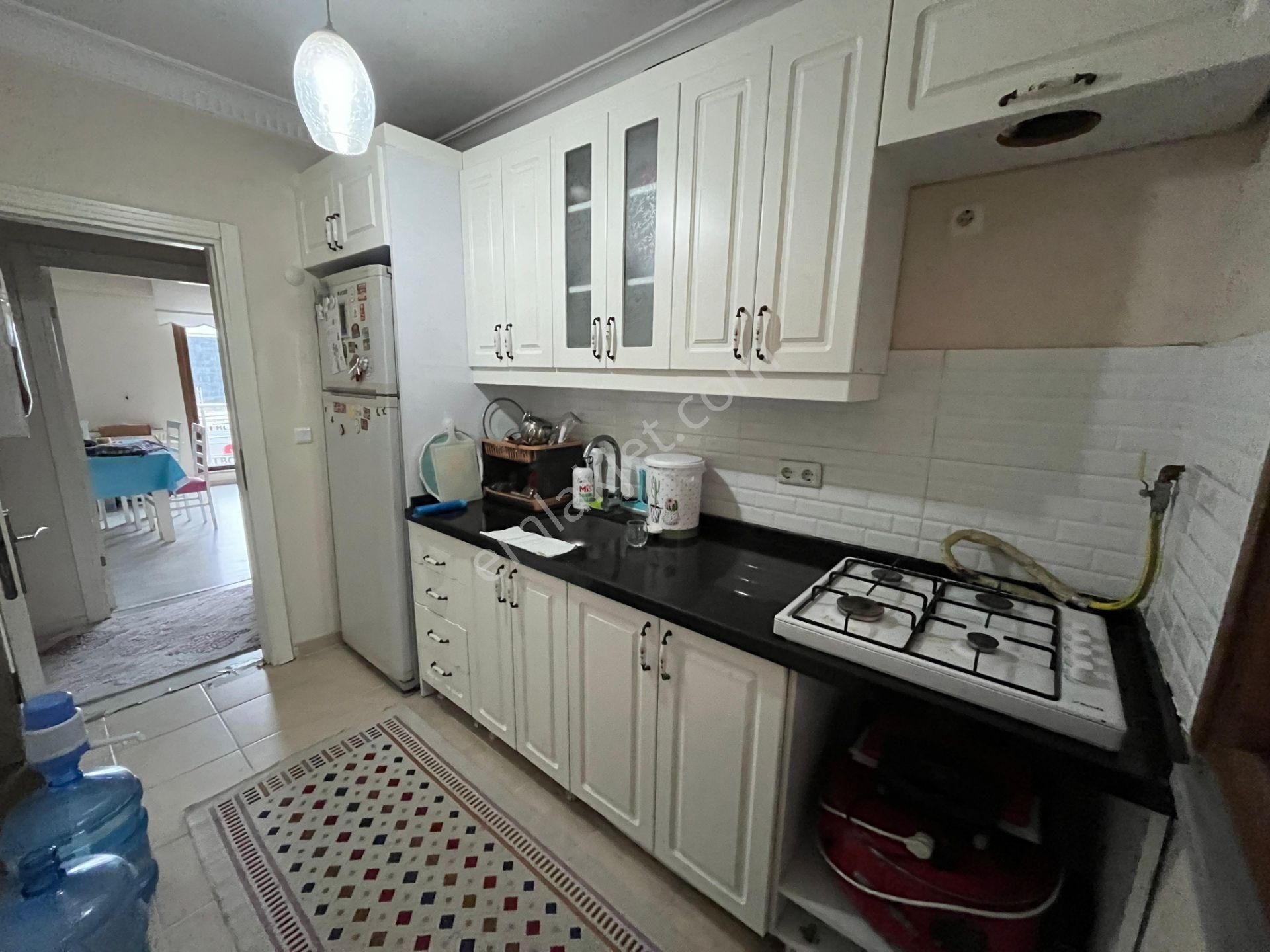 Remax'tan Mahmutbey Metronun Dibinde Kiralık 3+1 Eşyalı Daire - Görsel 8