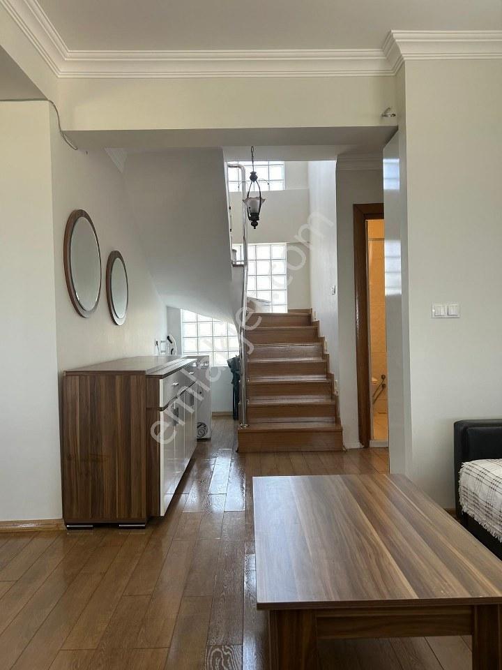 İzmir Çeşme Ayasaranda Denize Sıfır Ortak Havuzlu Sitede Kiralık - Görsel 10