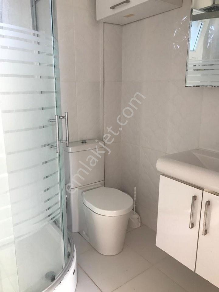 İzmir Çeşme Ayasaranda Denize Sıfır Ortak Havuzlu Sitede Kiralık - Görsel 13