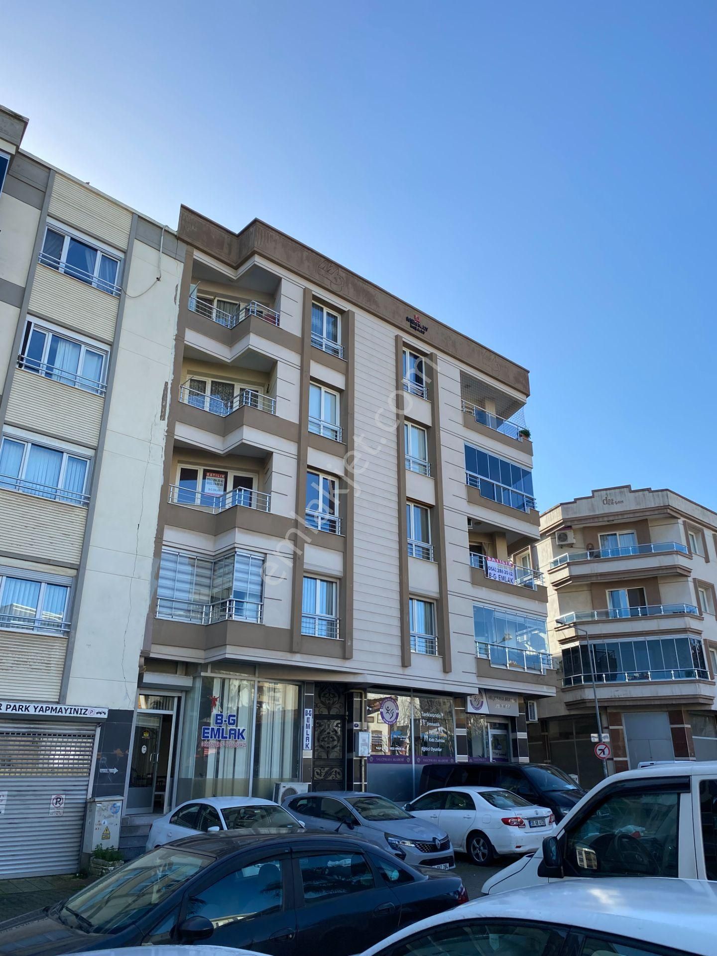 Gaziemir Atıfbey Mah. ( Boş ) 3+1 Daire - Görsel 22