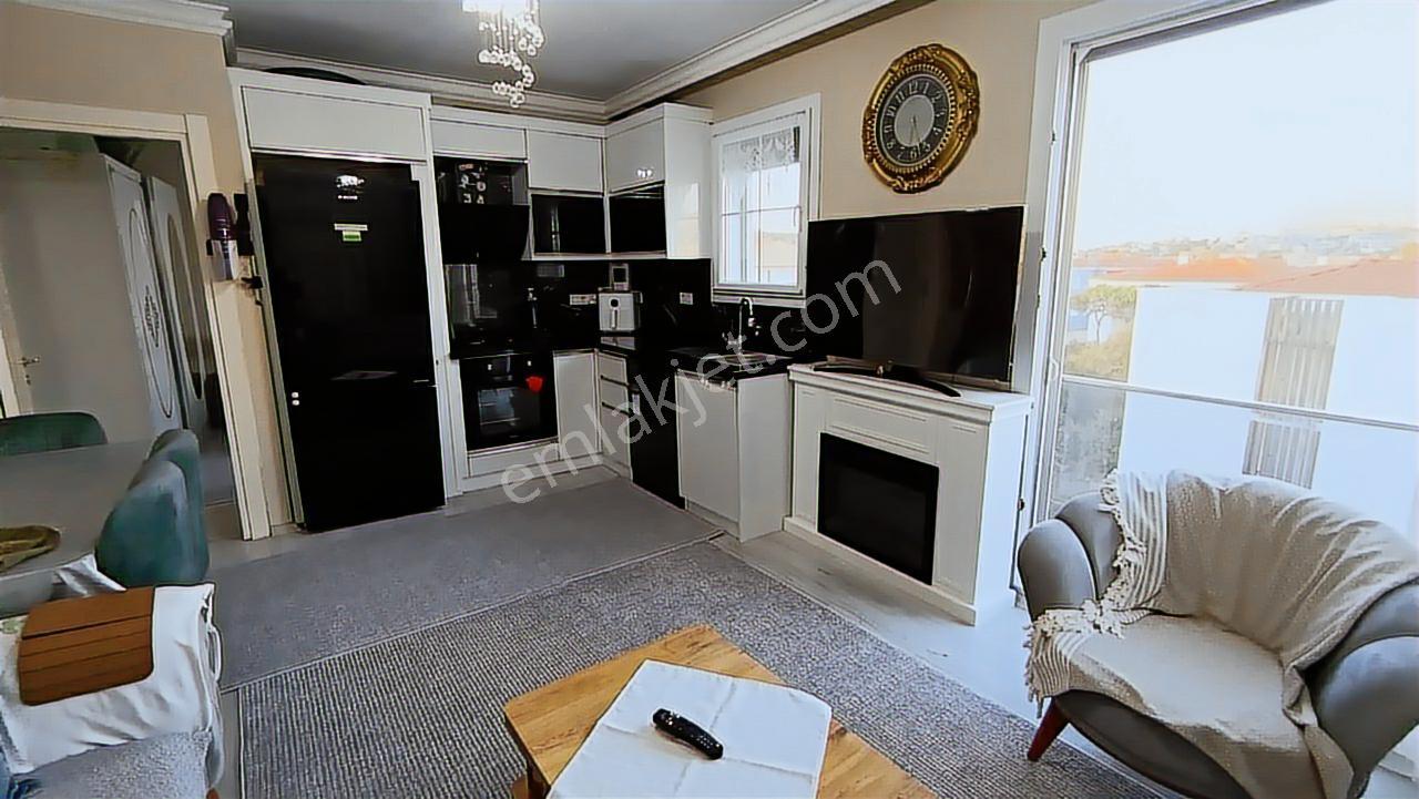 İzmir Çeşme Denize Çarşıya Marinaya Yakın Kiralık Eşyalı Daire - Görsel 13