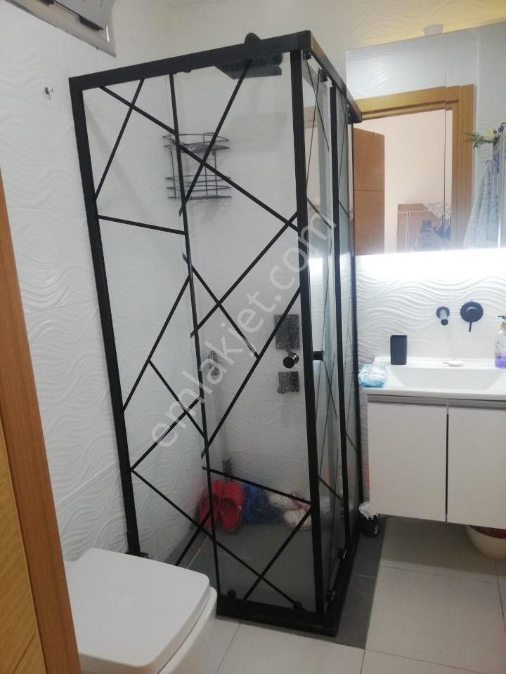 Alaçatı Çamlık Yol Havuzlu Geniş Bahçeli 4+2 Tripleks Villa - Görsel 4