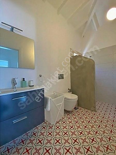 İzmir Çeşme Alaçatı Köy İçi Müstakil Havuzlu Kiralık Dubleks - Görsel 3