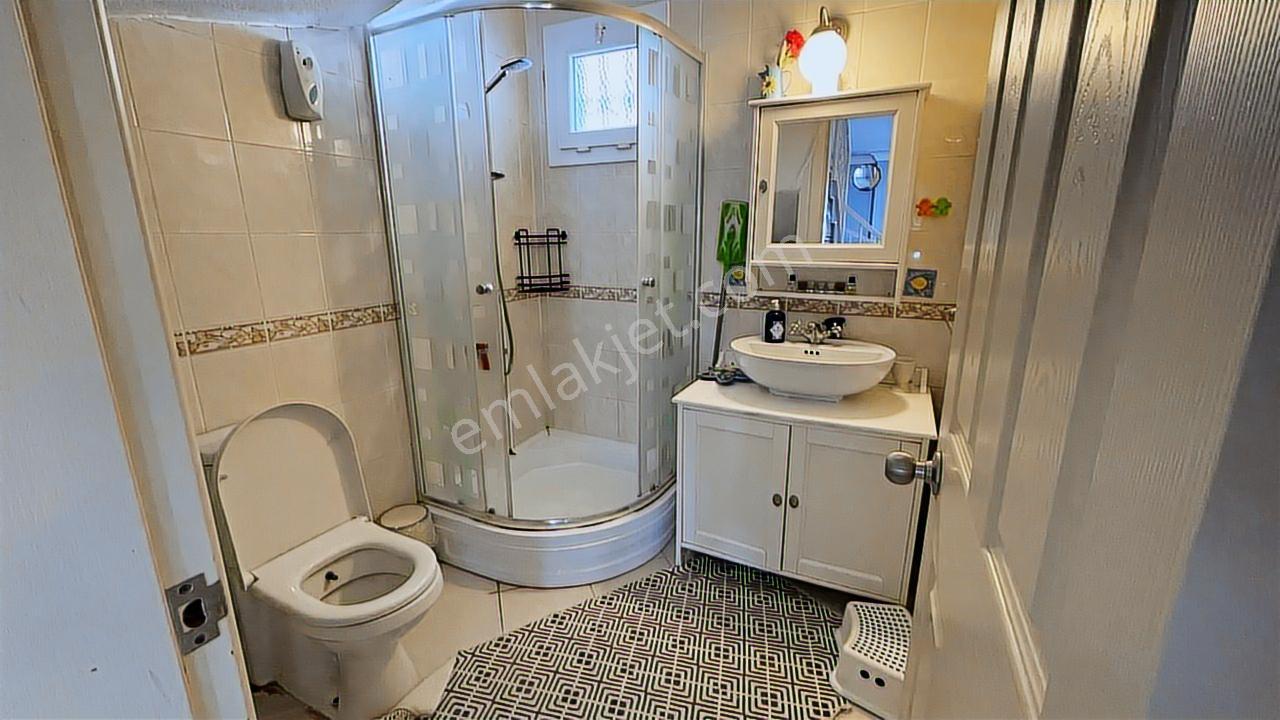 Çeşme Alaçatı Müstakil Havuzlu Köy İçine Yakın Kiralık Villa - Görsel 10