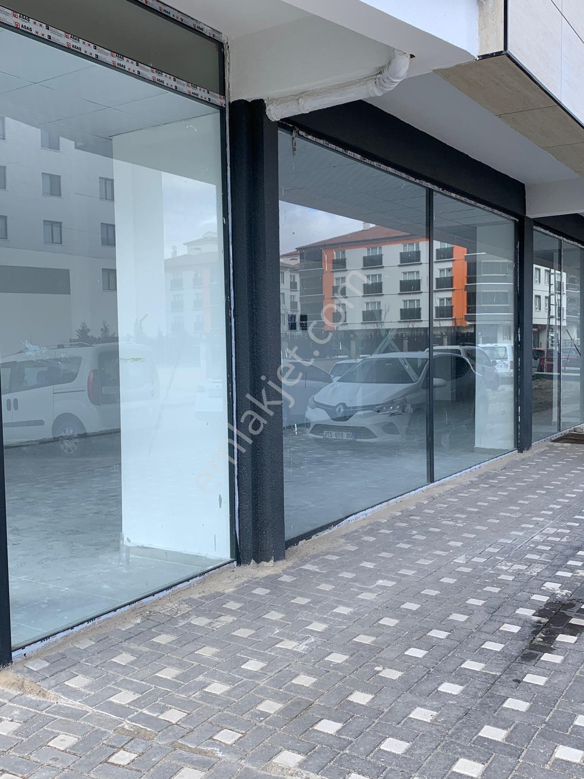 Köşe Başı Cadde Üzeri Kiralık Dükkan - Görsel 15