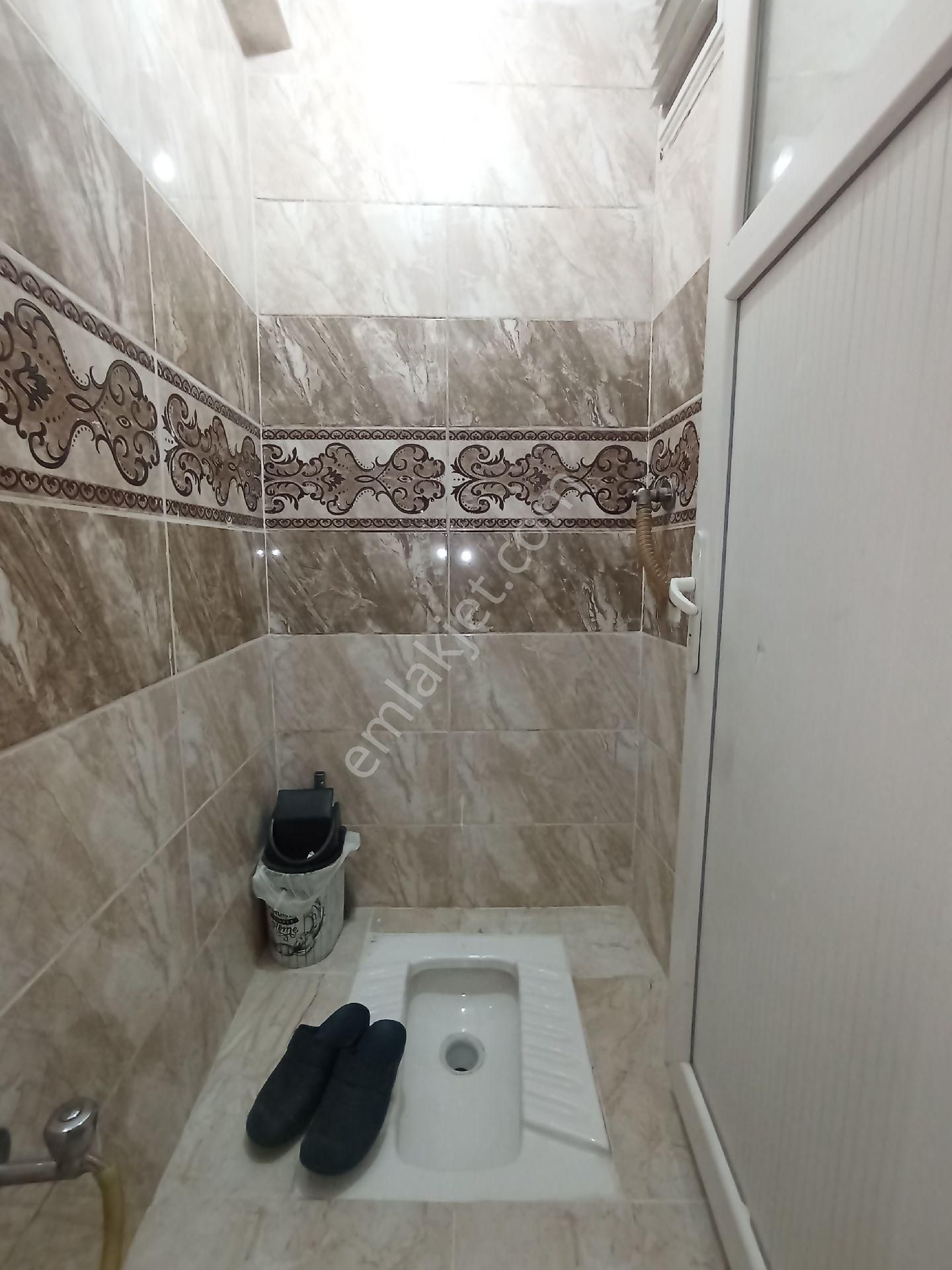 Esenyurt Kıraç Necip Fazıl Kısakürek Mahallesi'nde Satılık 2+1 Bahçe Katı - Görsel 16