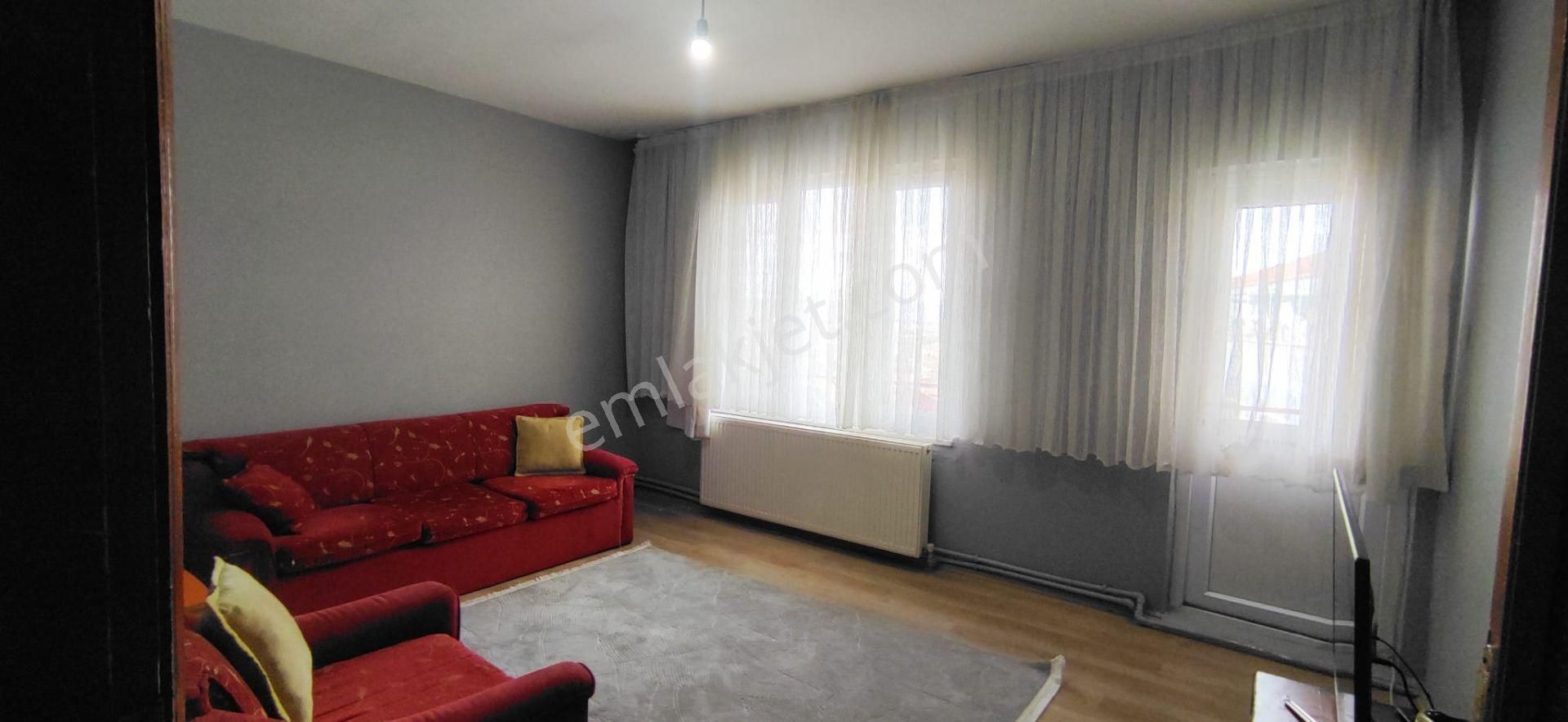 Elfi Den Dumlupınar Mahallesi Eşyalı Kiralık 3+1 Daire