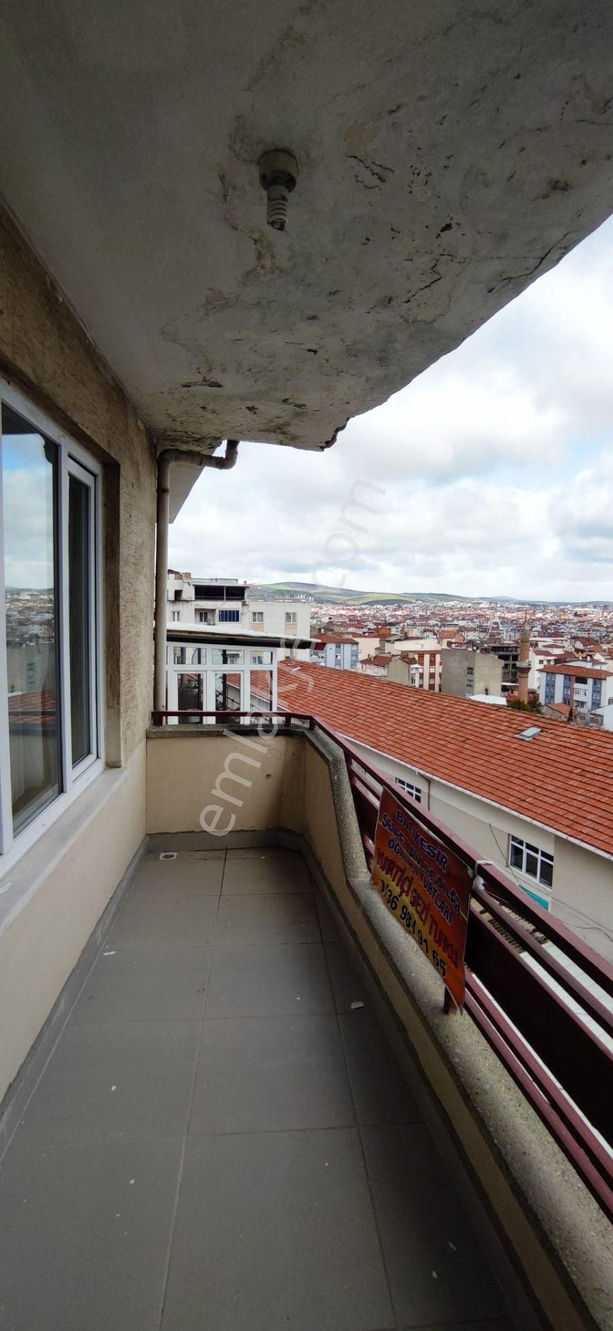 Elfi Den Dumlupınar Mahallesi Eşyalı Kiralık 3+1 Daire - Görsel 17