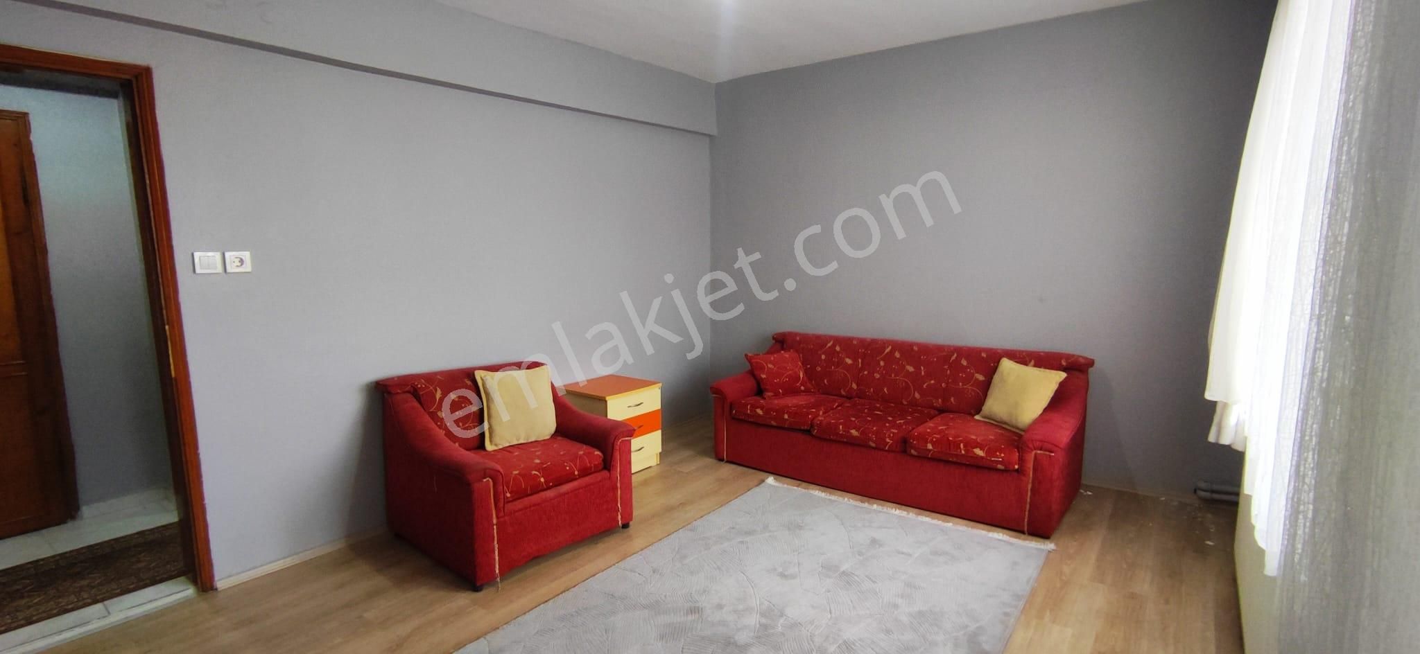 Elfi Den Dumlupınar Mahallesi Eşyalı Kiralık 3+1 Daire - Görsel 2