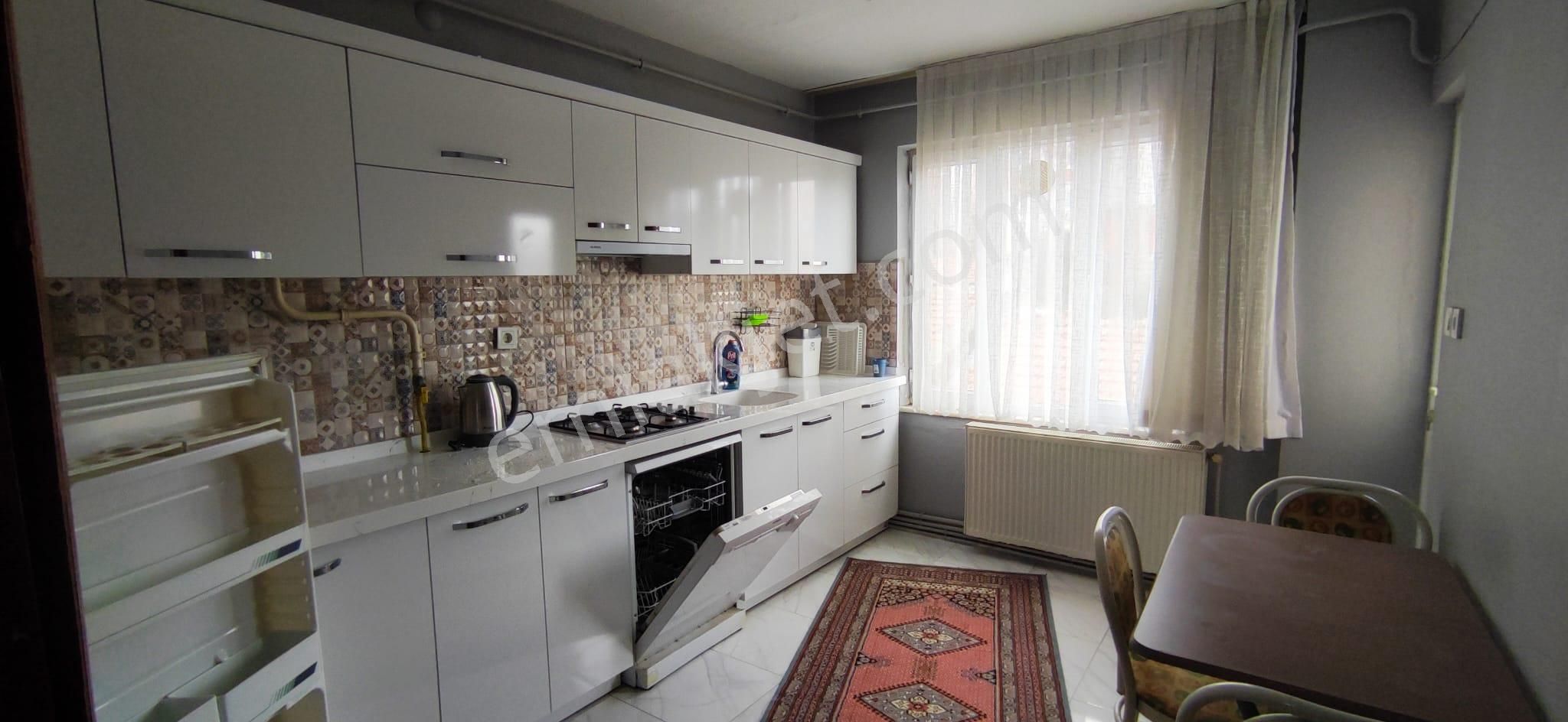 Elfi Den Dumlupınar Mahallesi Eşyalı Kiralık 3+1 Daire - Görsel 7