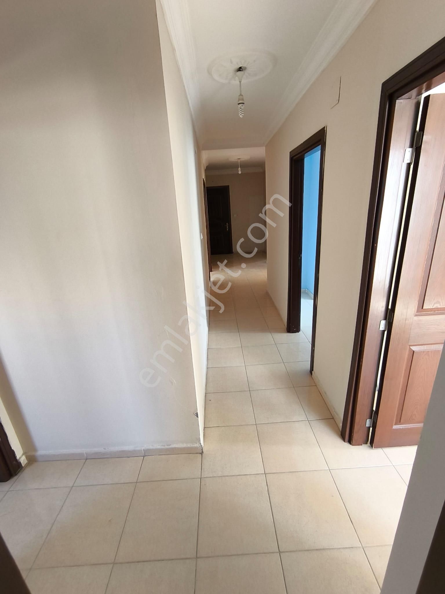 Adana Çukurova Huzurevlerinde Metroya Özal Bulvarına Yakın 3+1 Kiralık Fırsat Daire - Görsel 6