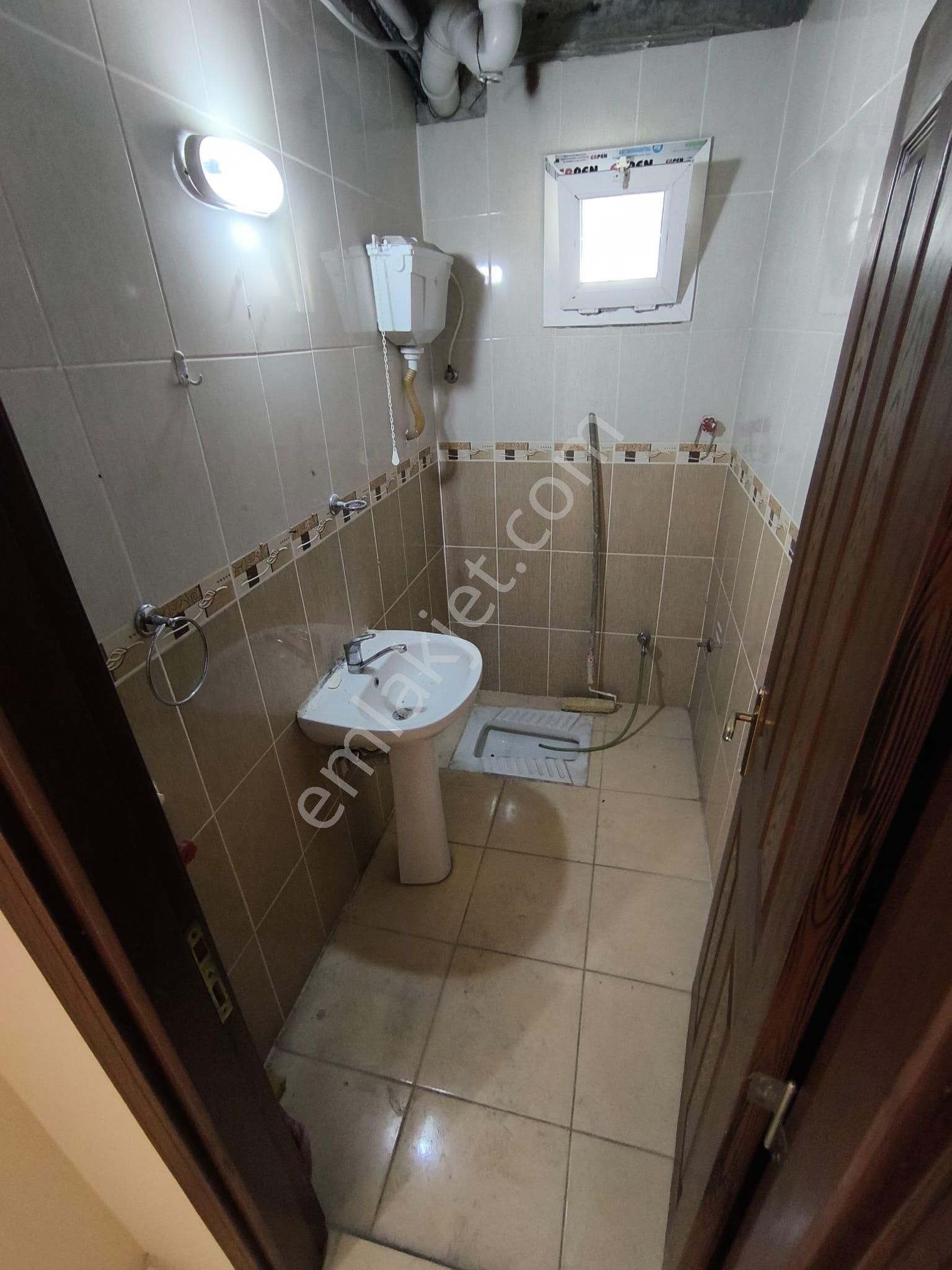 Adana Çukurova Huzurevlerinde Metroya Özal Bulvarına Yakın 3+1 Kiralık Fırsat Daire - Görsel 8
