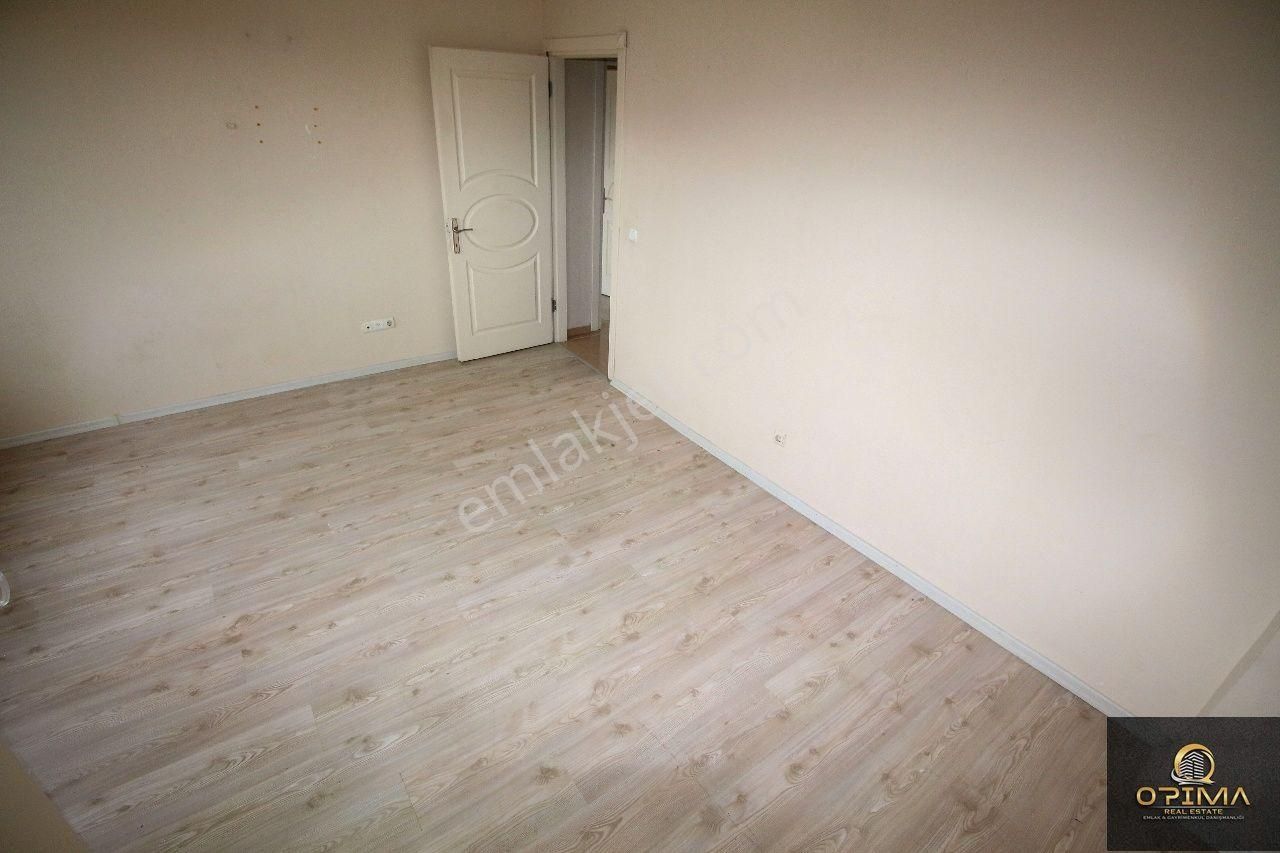 Opima Emlak'tan Atatürk Mahallesinde Merkeze Yakın 3+1 Kiralık Daire - Görsel 26