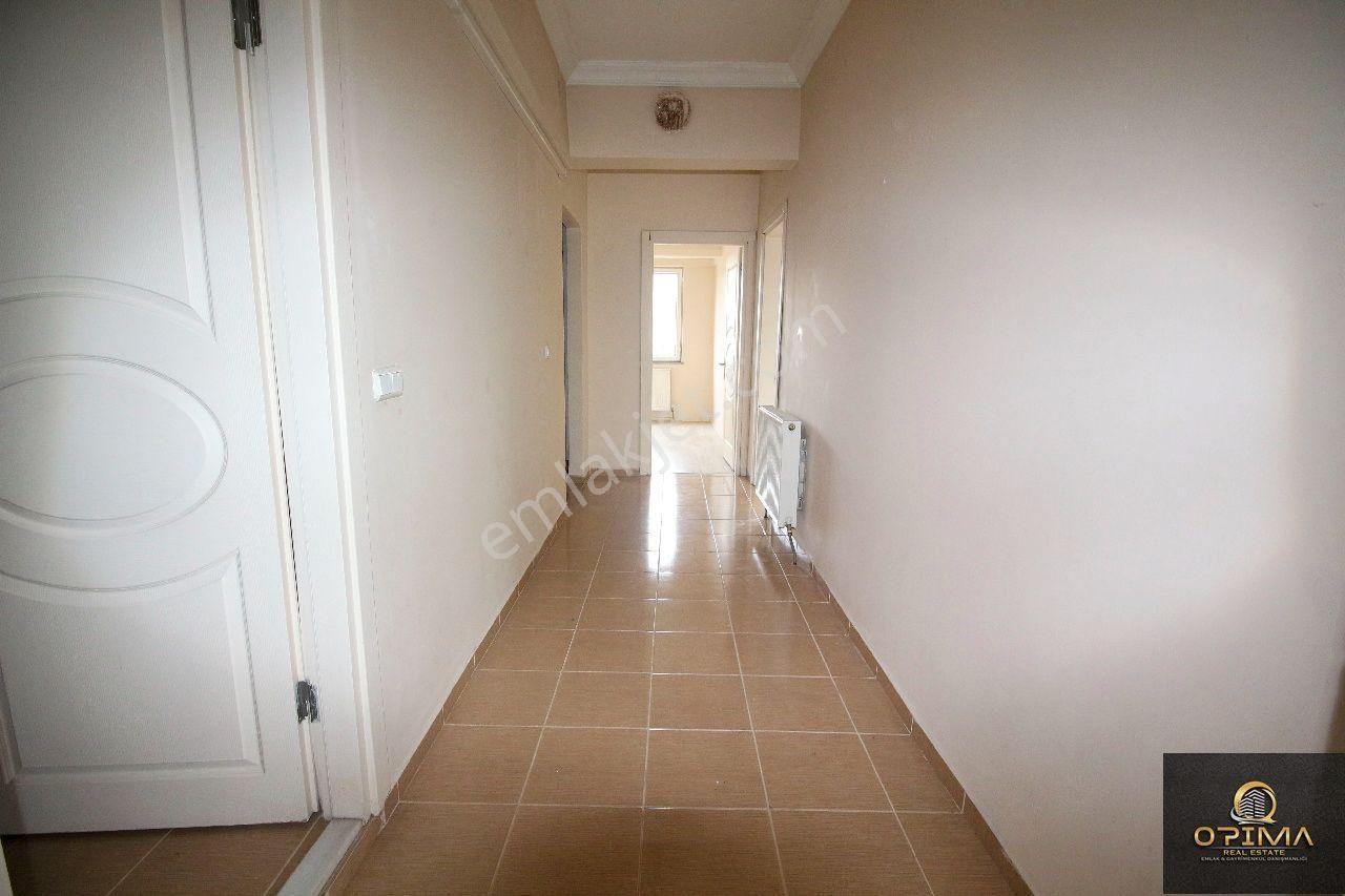 Opima Emlak'tan Atatürk Mahallesinde Merkeze Yakın 3+1 Kiralık Daire - Görsel 23