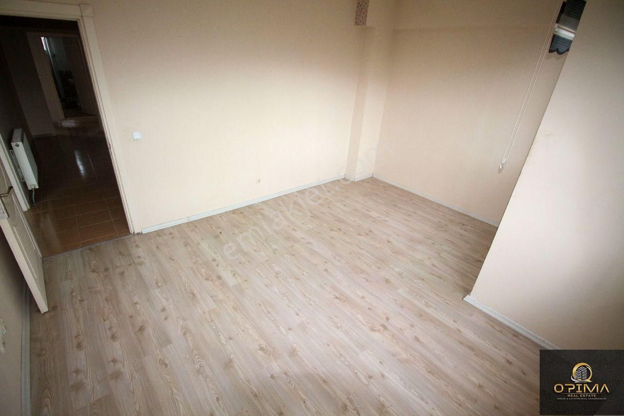 Opima Emlak'tan Atatürk Mahallesinde Merkeze Yakın 3+1 Kiralık Daire - Görsel 27
