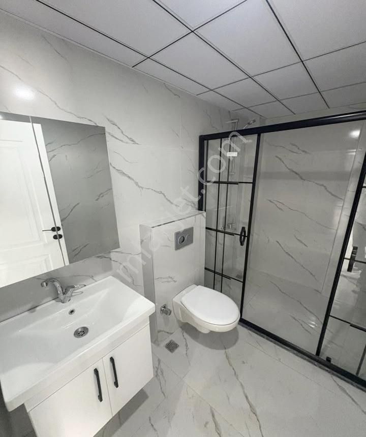 Kod 3180 Abdurrahmangazi Mah. Metroya Yürüme Geniş 2+1 Arakat - Görsel 3