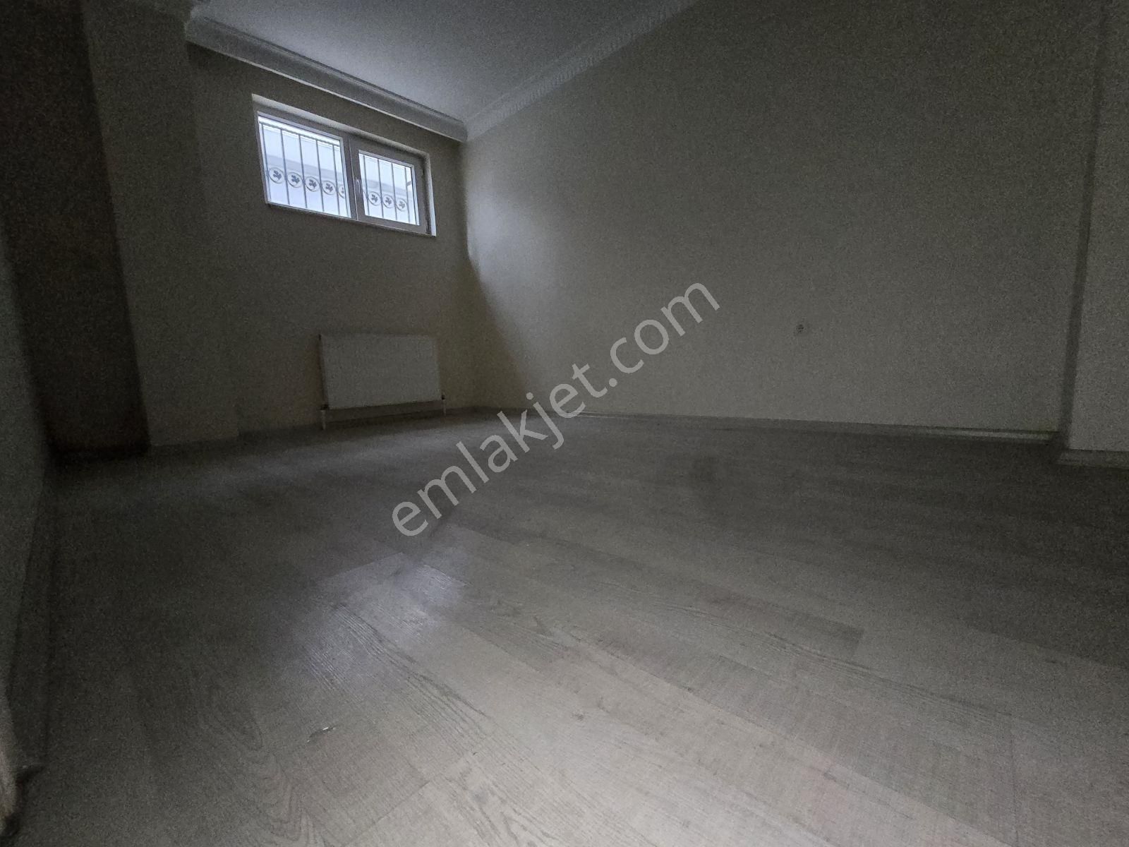 Kiralık Meydan Mevkisinde Merkezi Yerde 2+1 Daire - Görsel 6