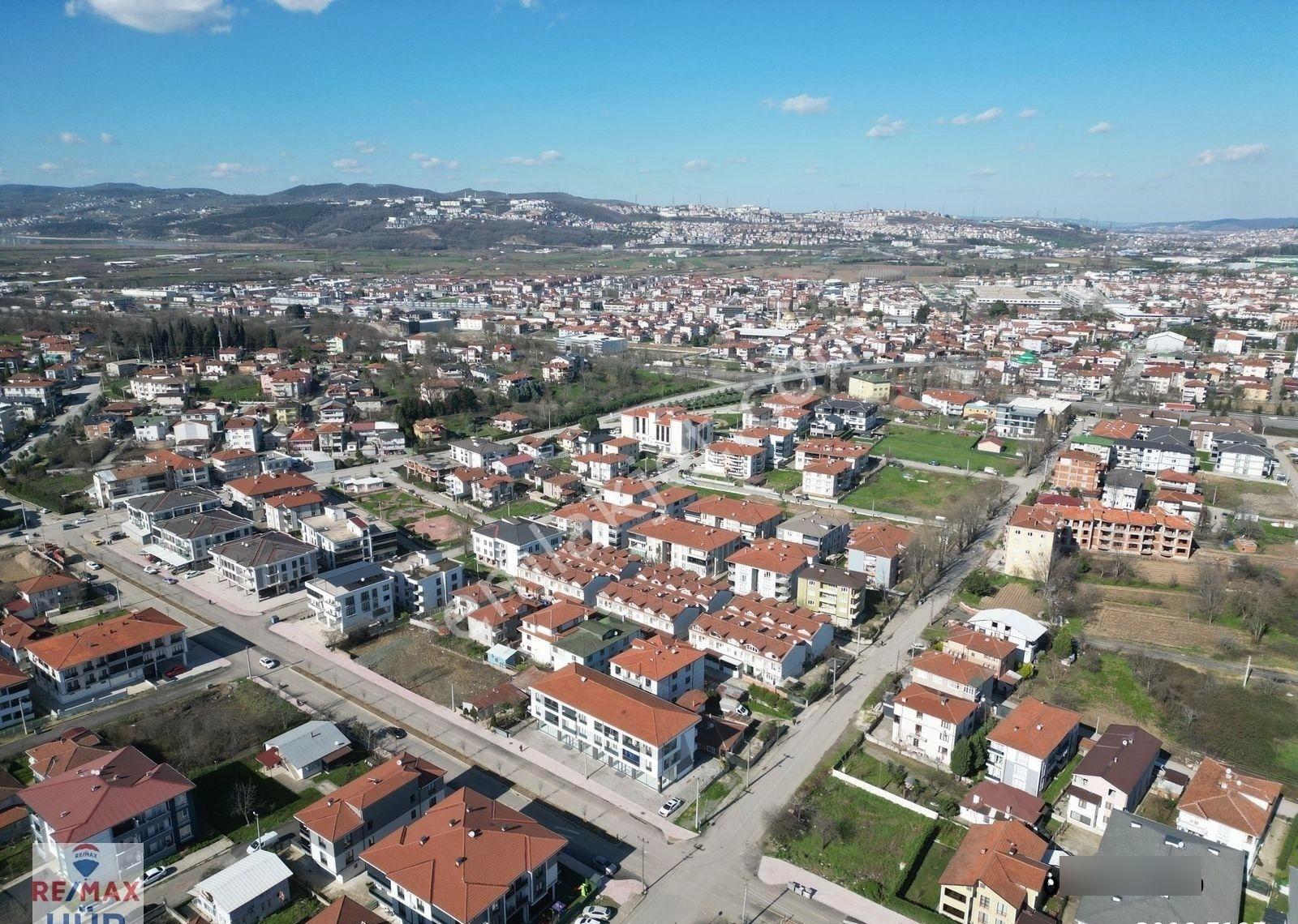 Ömer İnan Remax Hür Fatih Mah. 450m2 Kiralık Dükkan - Görsel 2