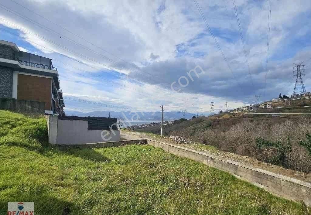 Remax'dan Esentepe'de Göl Manzaralı Sıte İçı Satılık 5+1 Vılla - Görsel 5